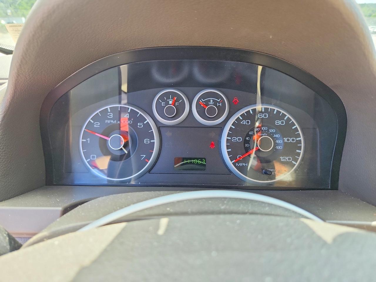2009 Ford Fusion S Red vin: 3FAHP06Z69R109876