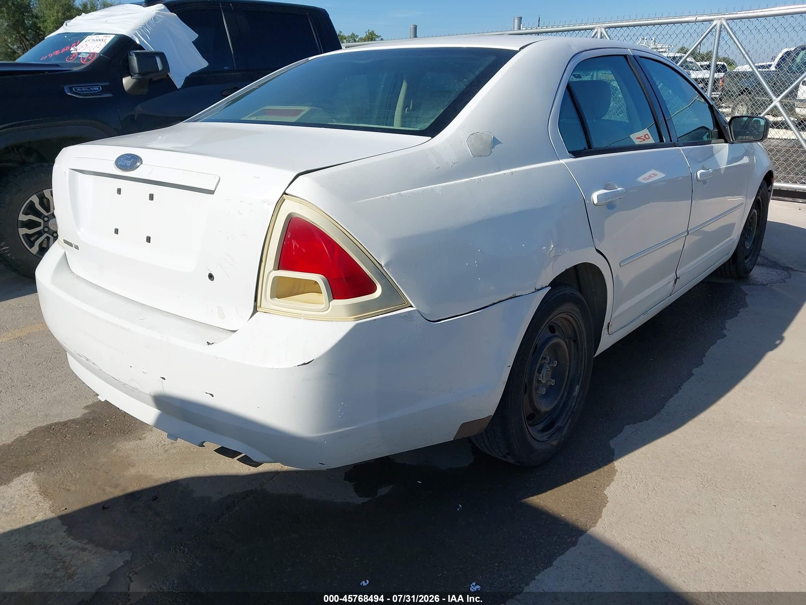 2007 Ford Fusion S White vin: 3FAHP06Z77R102447