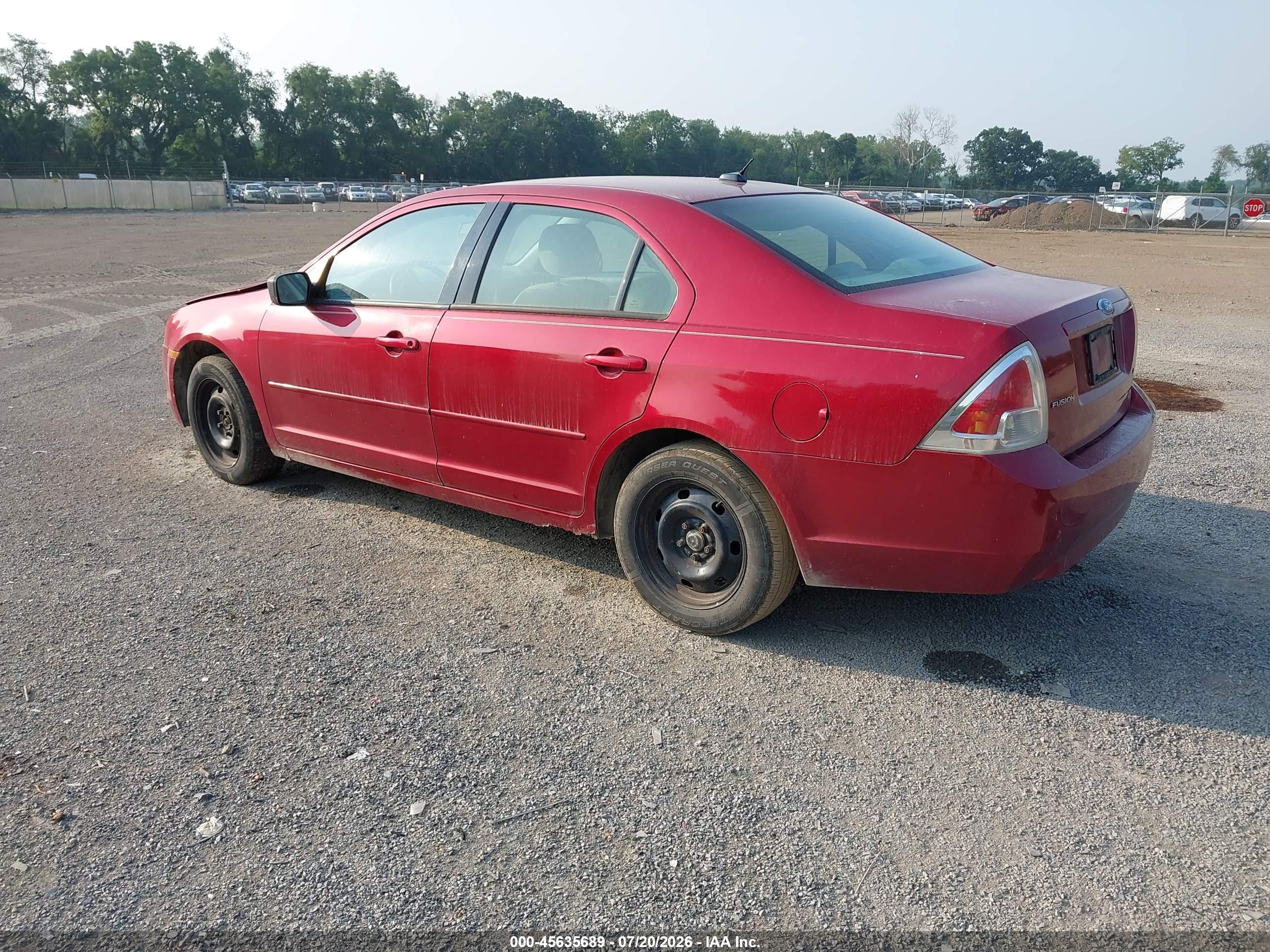 2007 Ford Fusion S Red vin: 3FAHP06Z77R183823