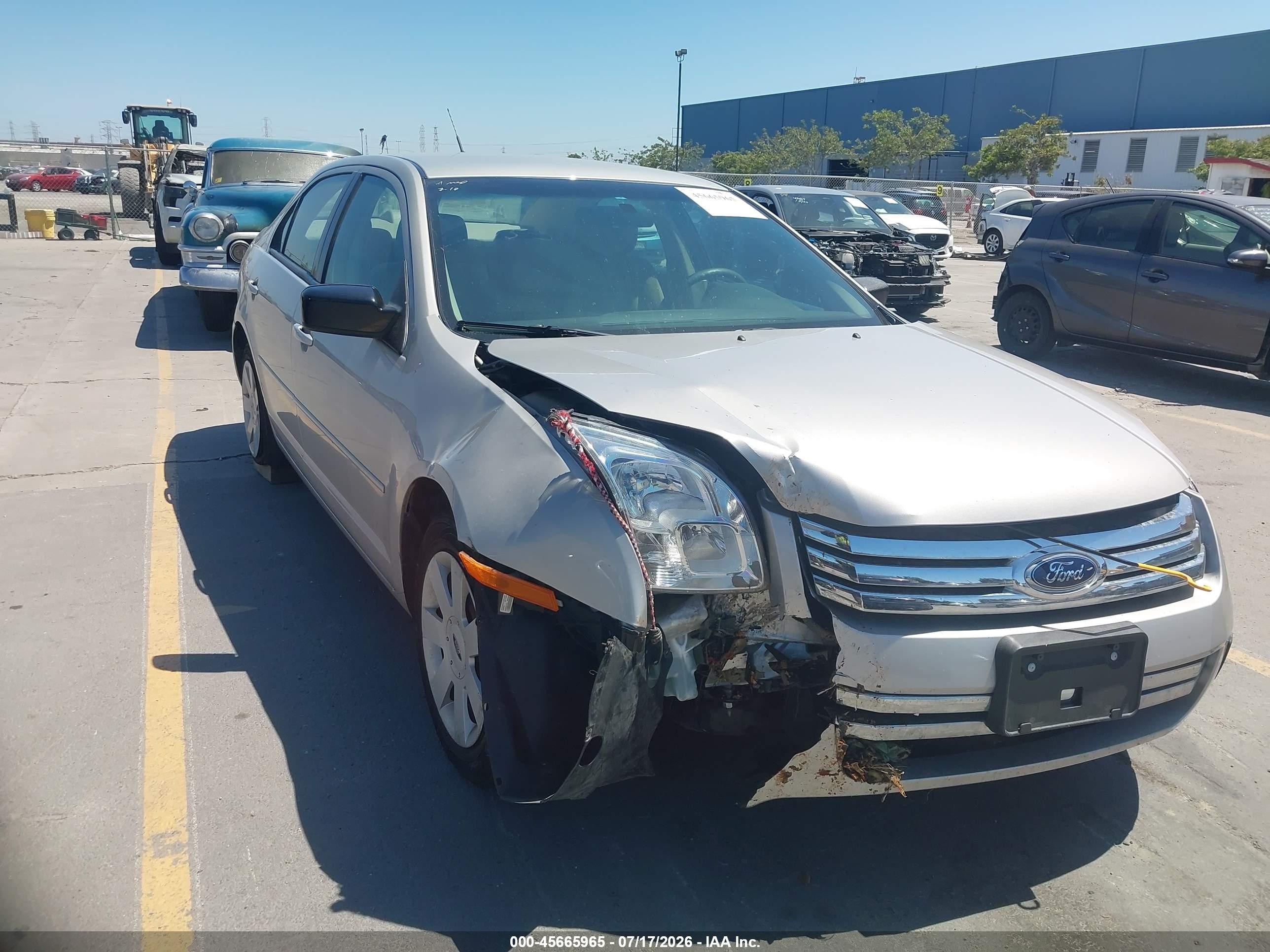 2008 Ford Fusion S Серебряный vin: 3FAHP06Z78R211749