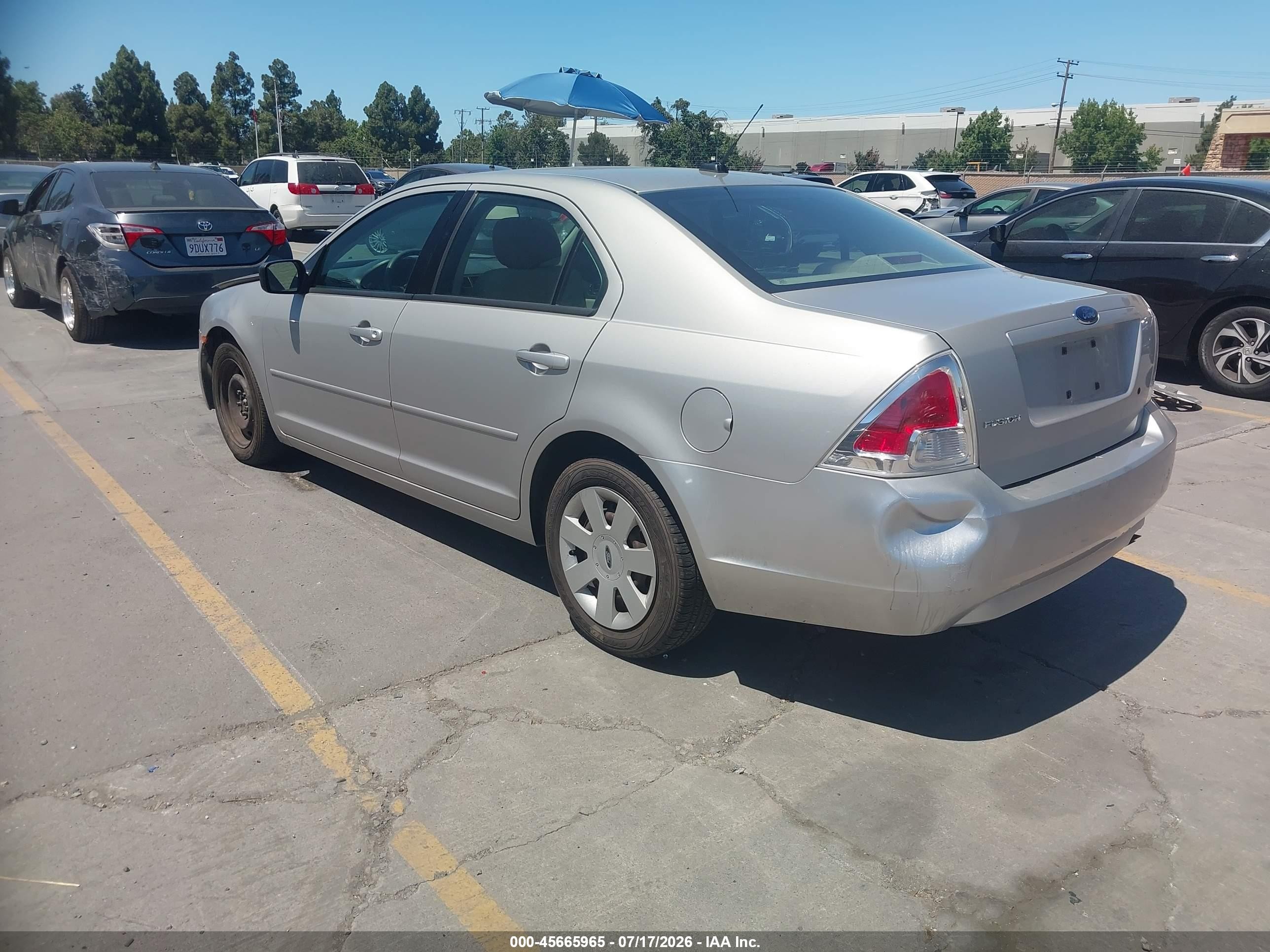 2008 Ford Fusion S Серебряный vin: 3FAHP06Z78R211749