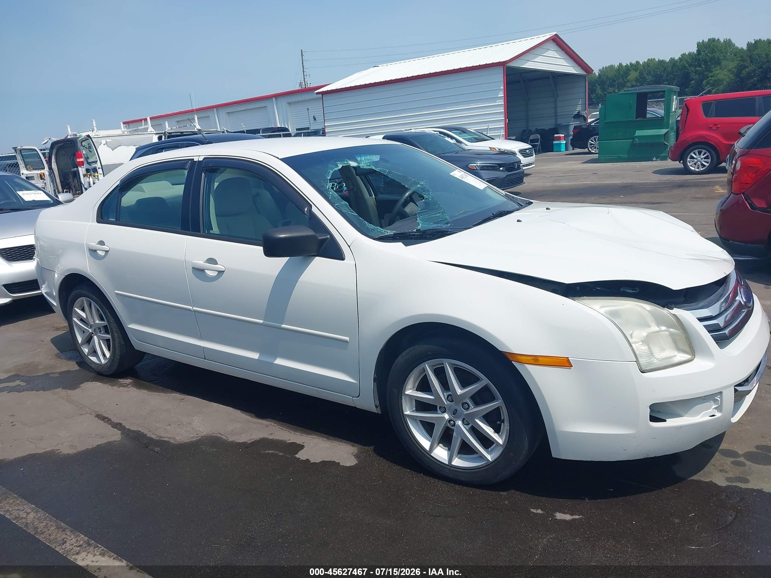 2009 Ford Fusion S White vin: 3FAHP06Z79R130168