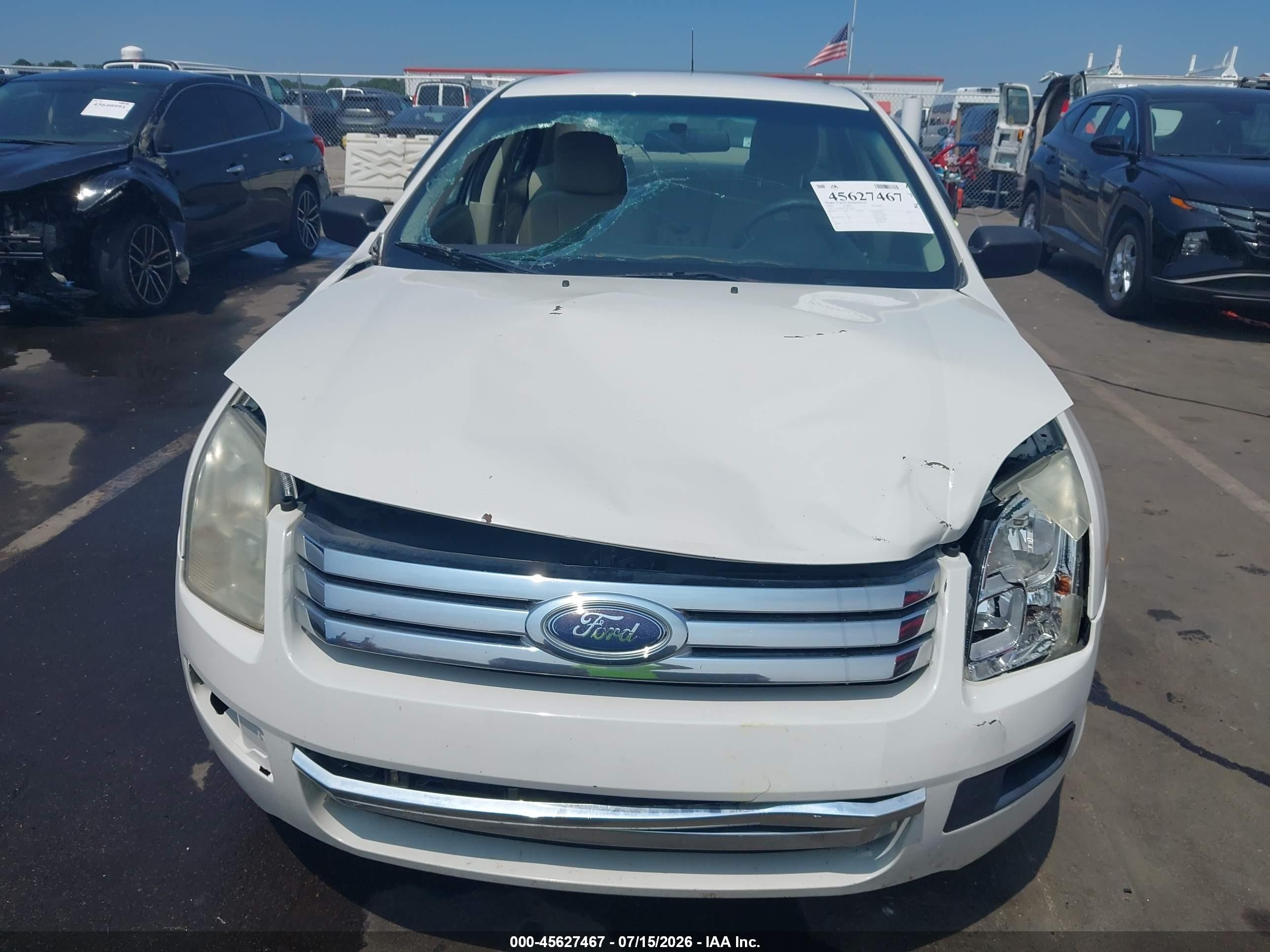 2009 Ford Fusion S White vin: 3FAHP06Z79R130168