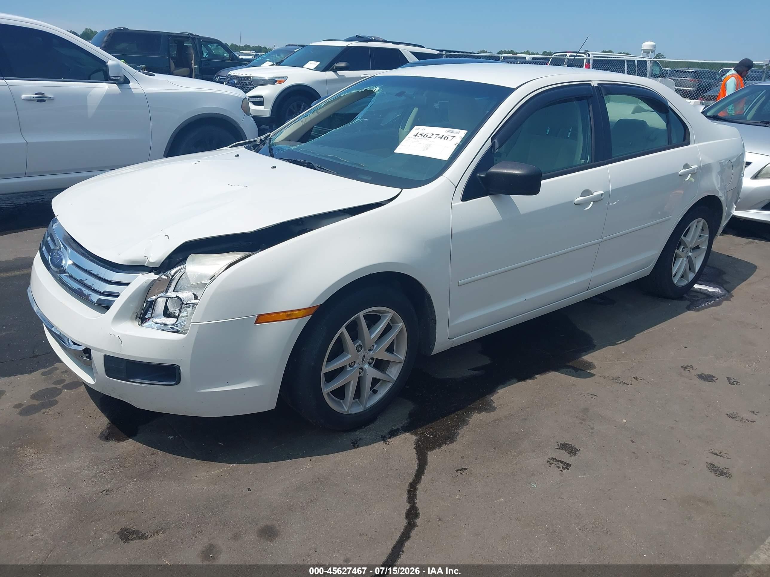 2009 Ford Fusion S White vin: 3FAHP06Z79R130168