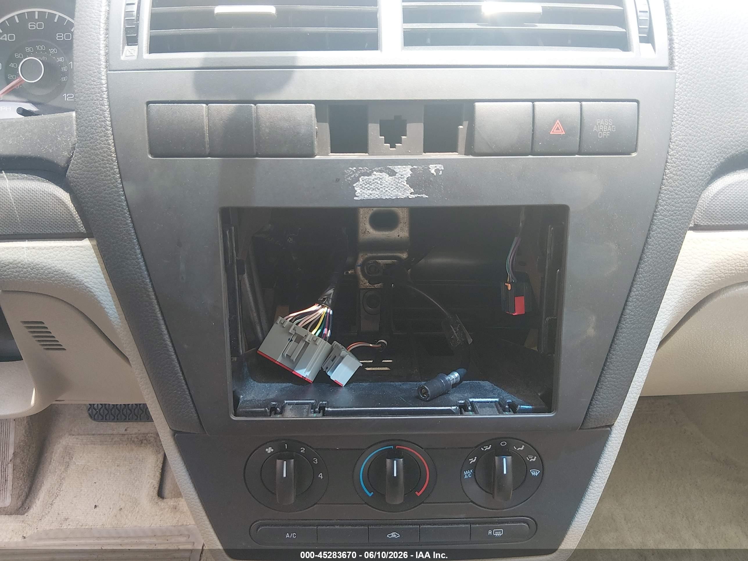 2007 Ford Fusion S Light Blue vin: 3FAHP06Z87R101758