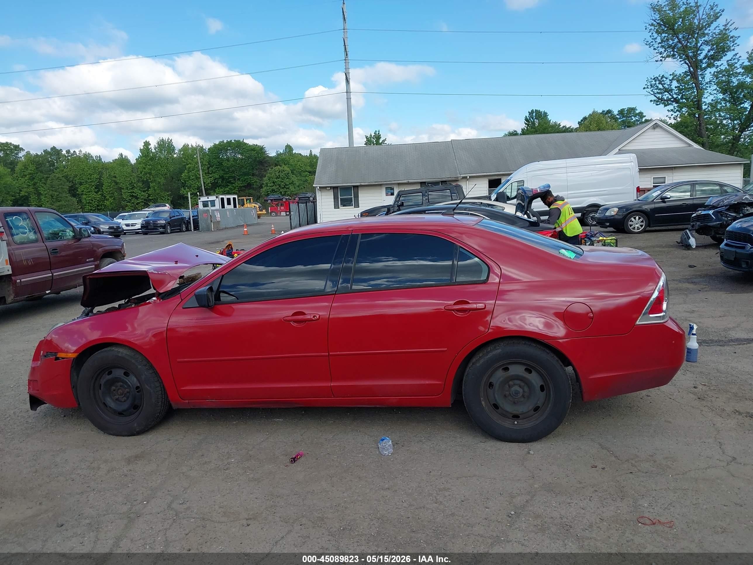 2007 Ford Fusion S Red vin: 3FAHP06Z87R193146