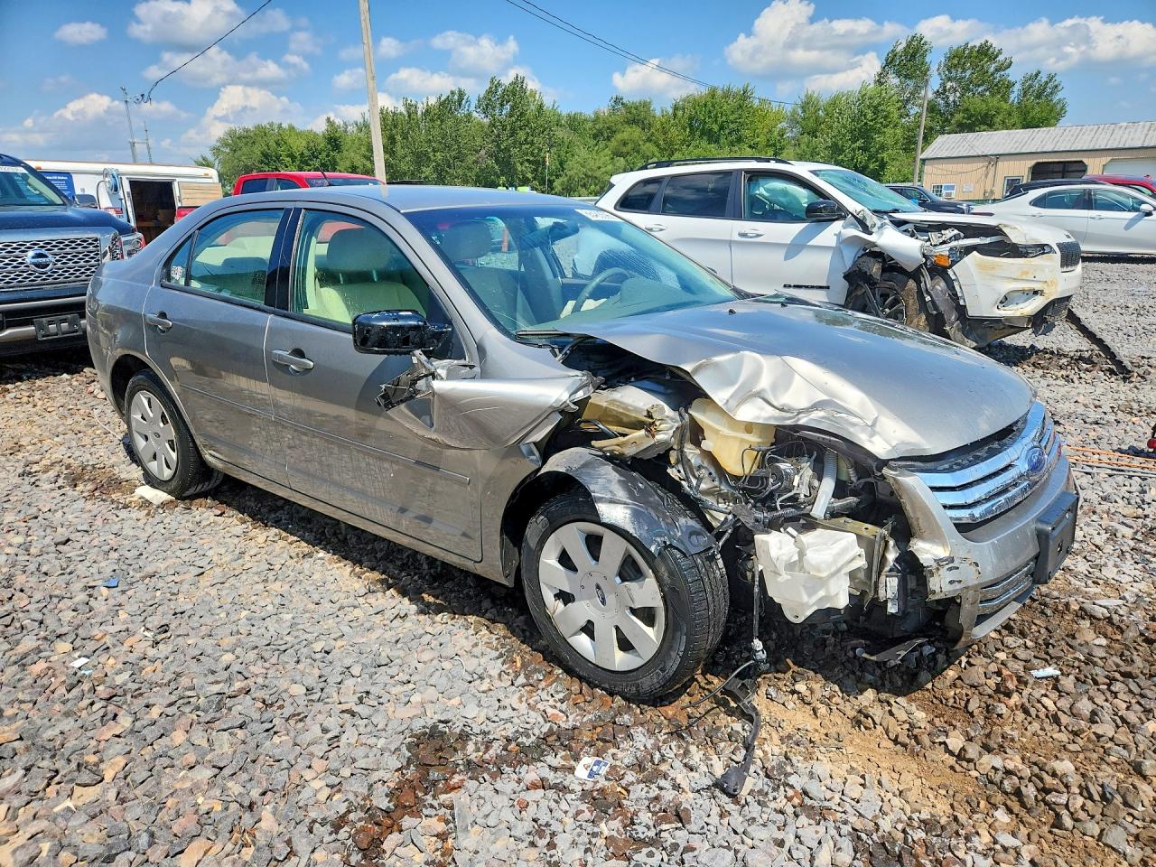 2008 Ford Fusion S Gold vin: 3FAHP06Z88R123549
