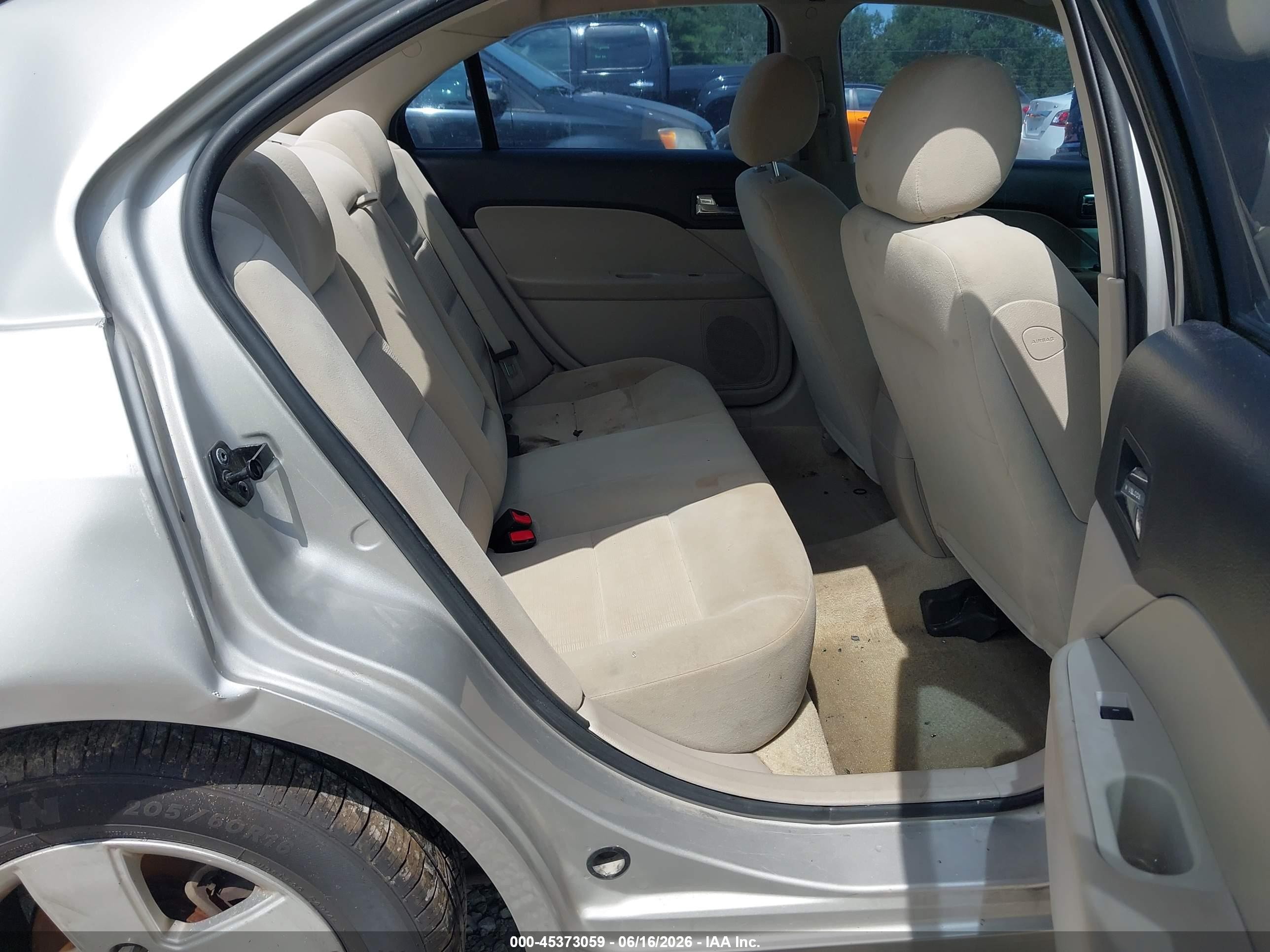2007 Ford Fusion S Silver vin: 3FAHP06Z97R167123