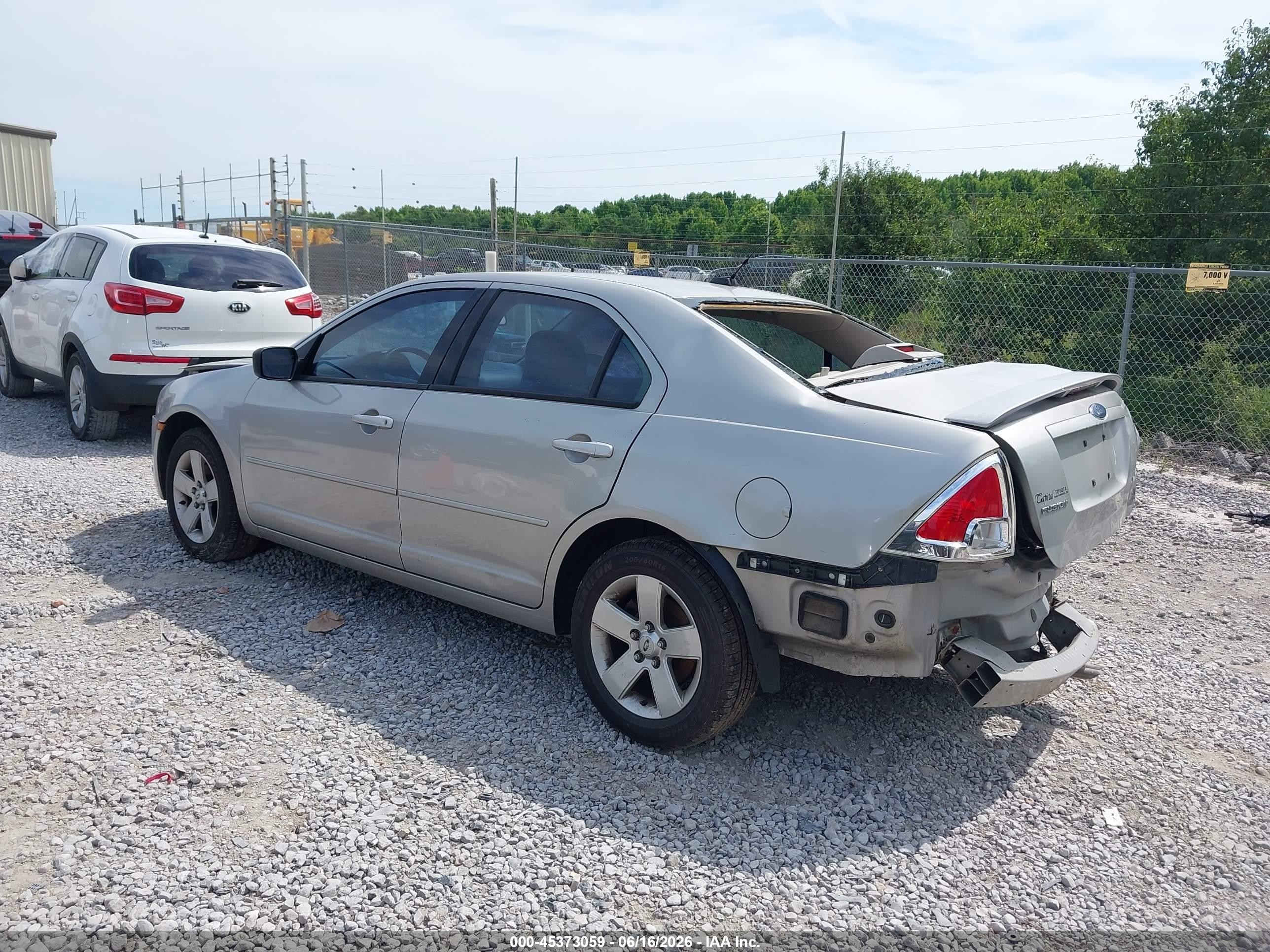 2007 Ford Fusion S Silver vin: 3FAHP06Z97R167123