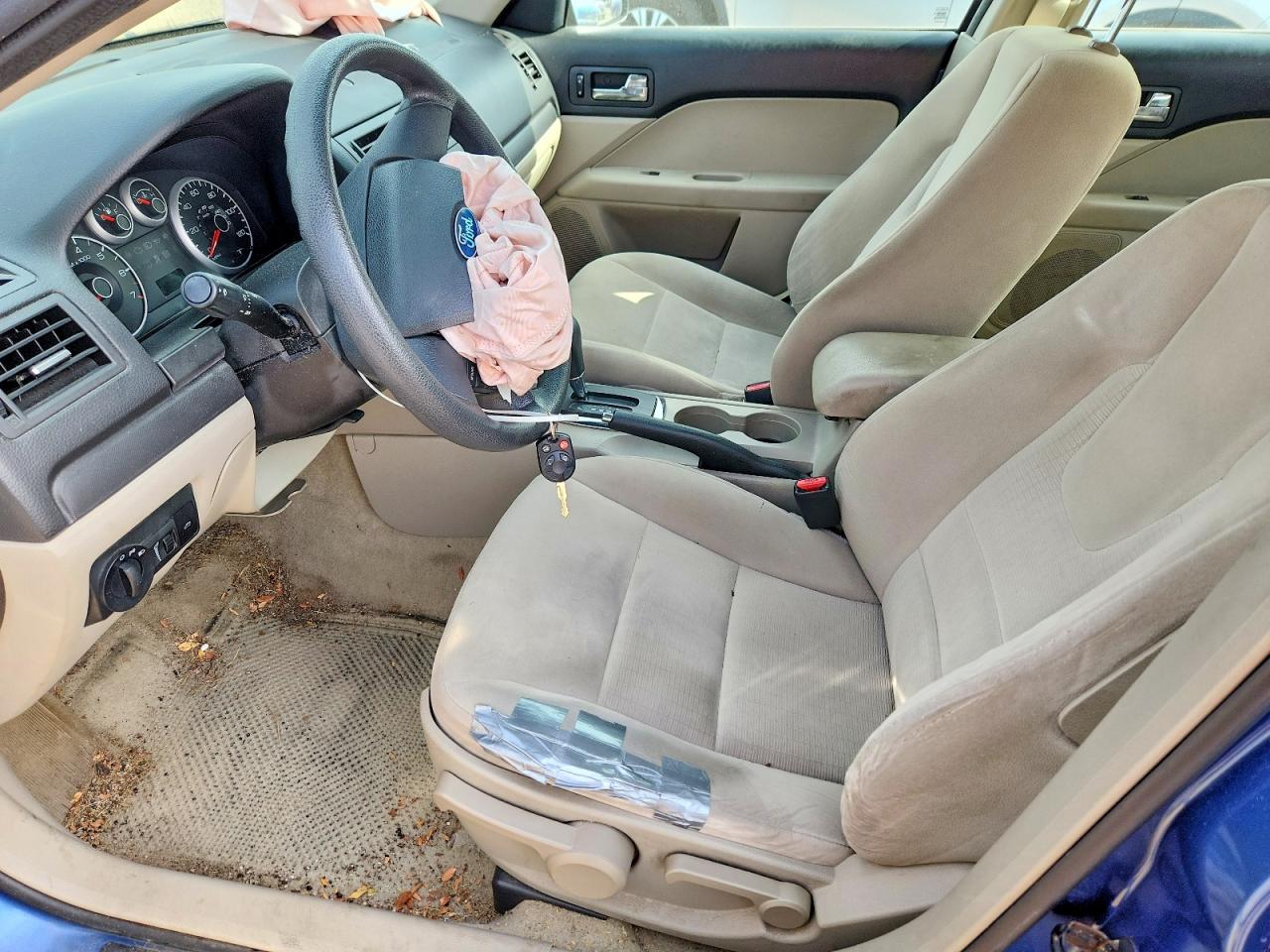 2009 Ford Fusion S Blue vin: 3FAHP06Z99R110908