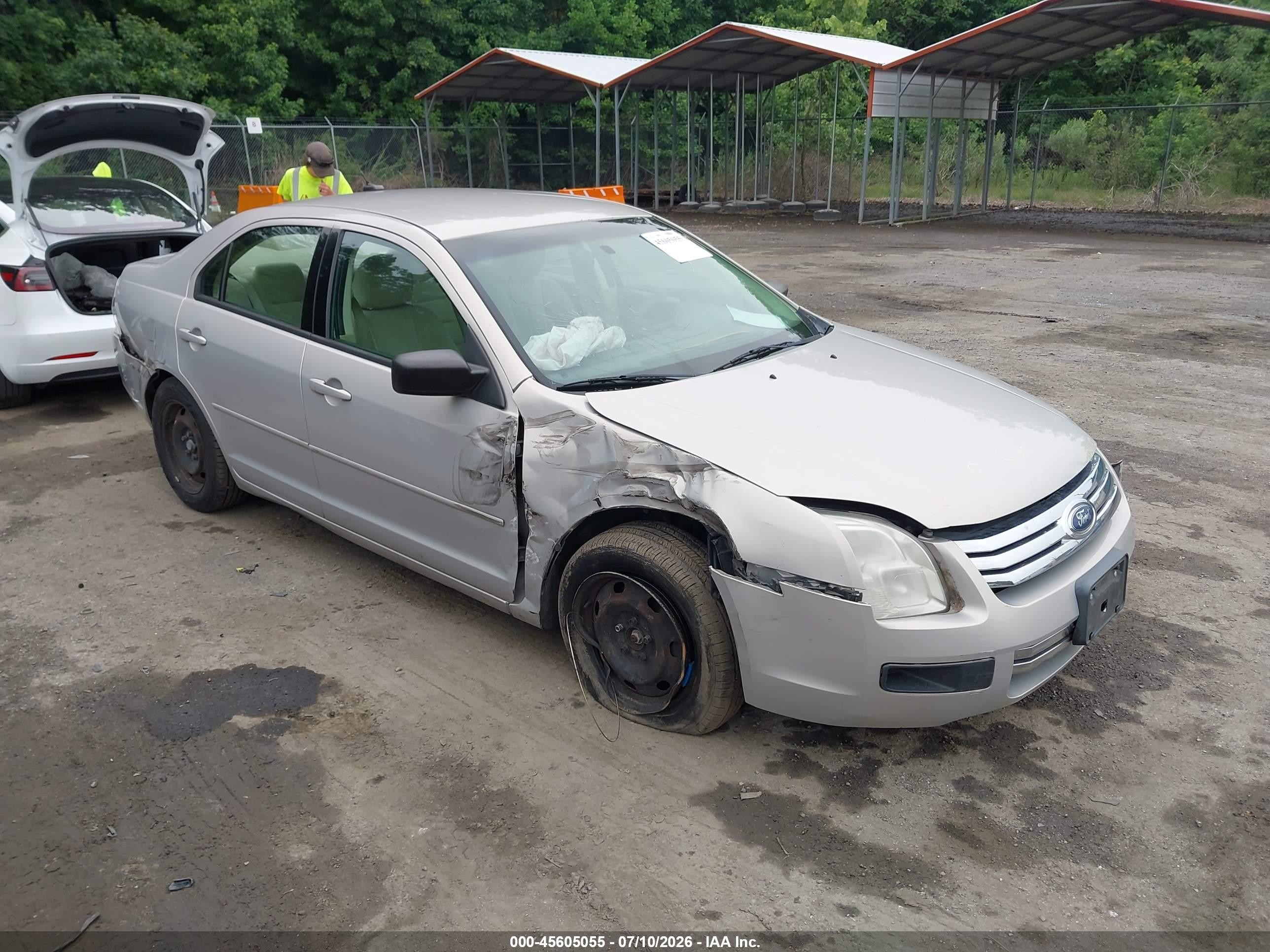 2009 Ford Fusion S Silver vin: 3FAHP06Z99R175029