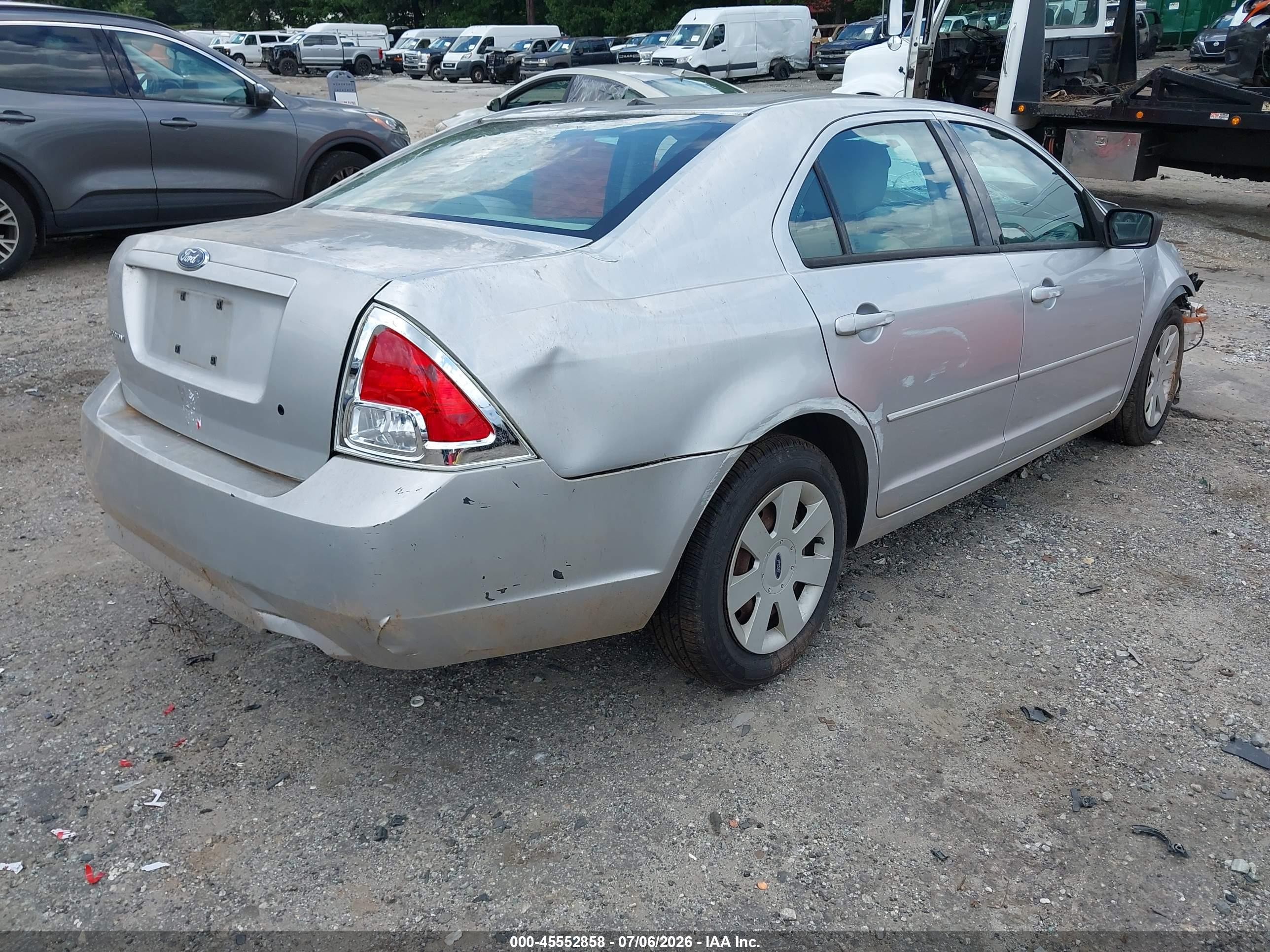 2009 Ford Fusion S Silver vin: 3FAHP06Z99R192333