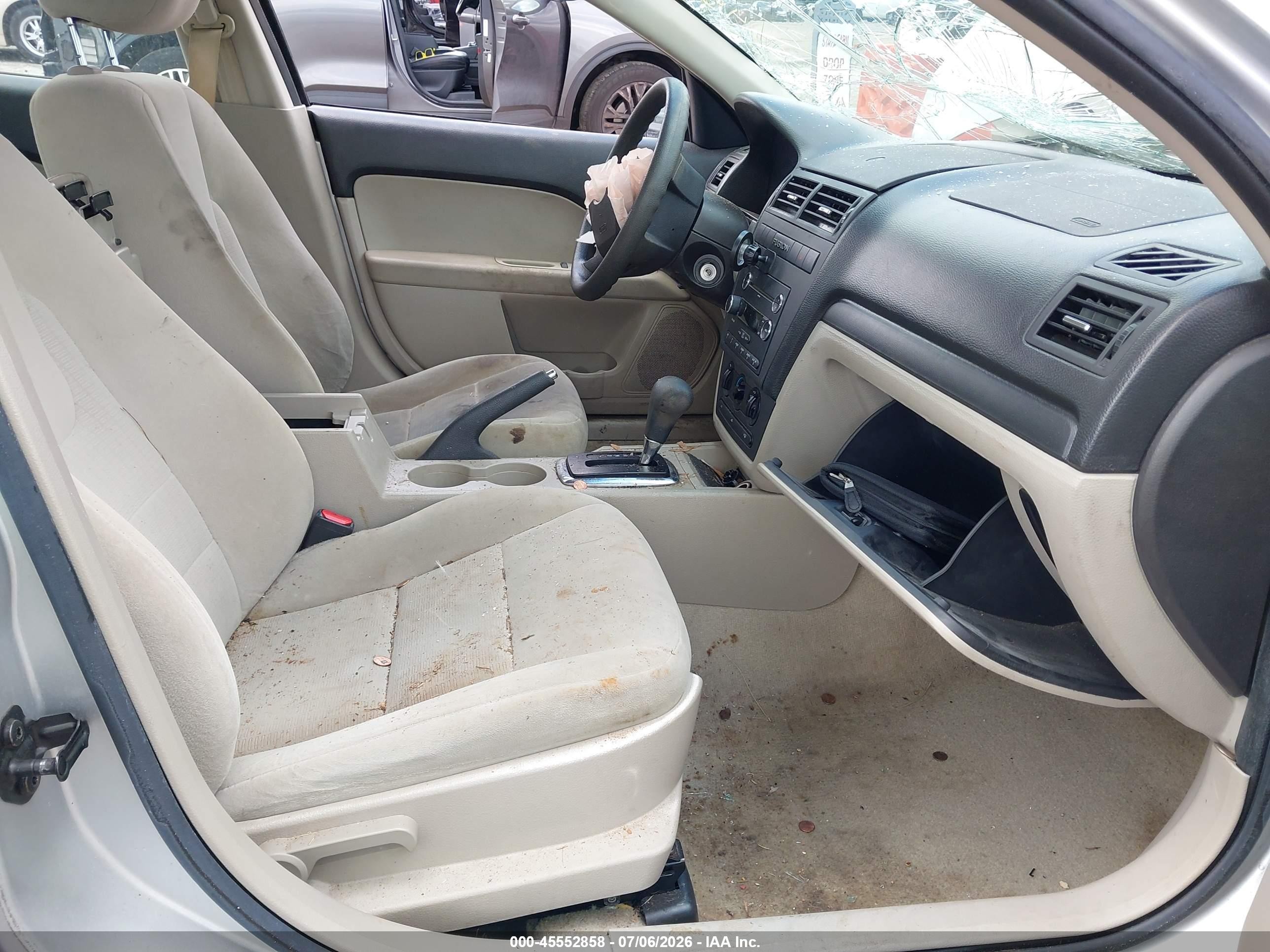 2009 Ford Fusion S Silver vin: 3FAHP06Z99R192333