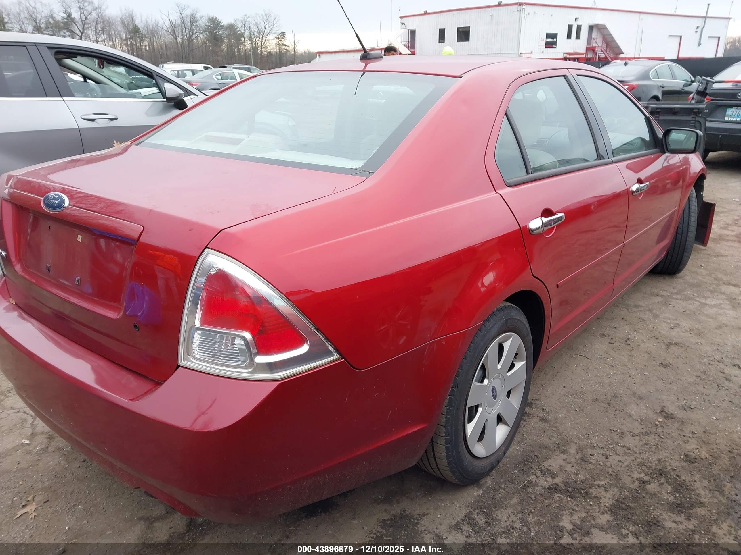 2009 Ford Fusion S Красный vin: 3FAHP06ZX9R151659