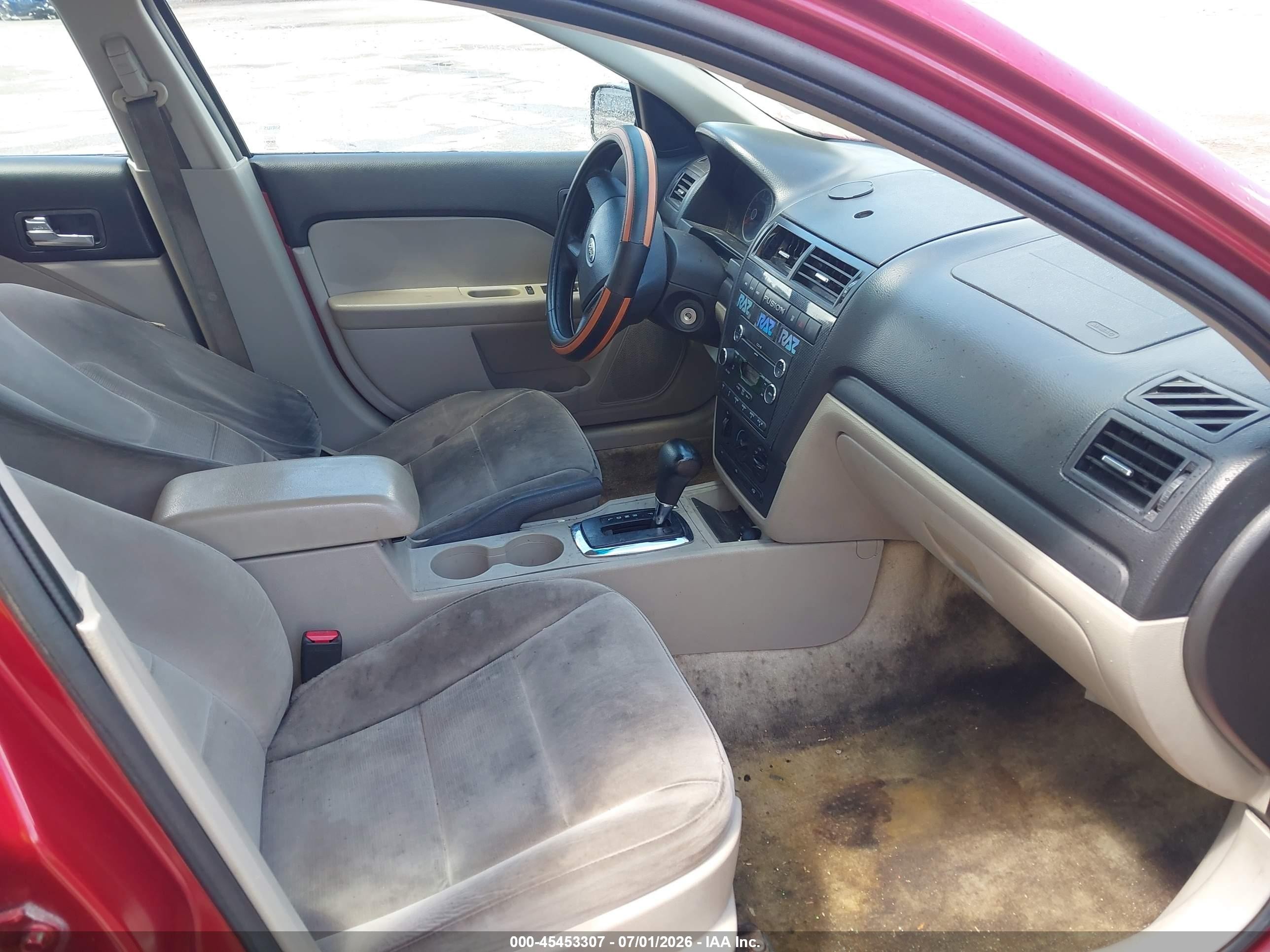 2009 Ford Fusion Se Red vin: 3FAHP07109R132255