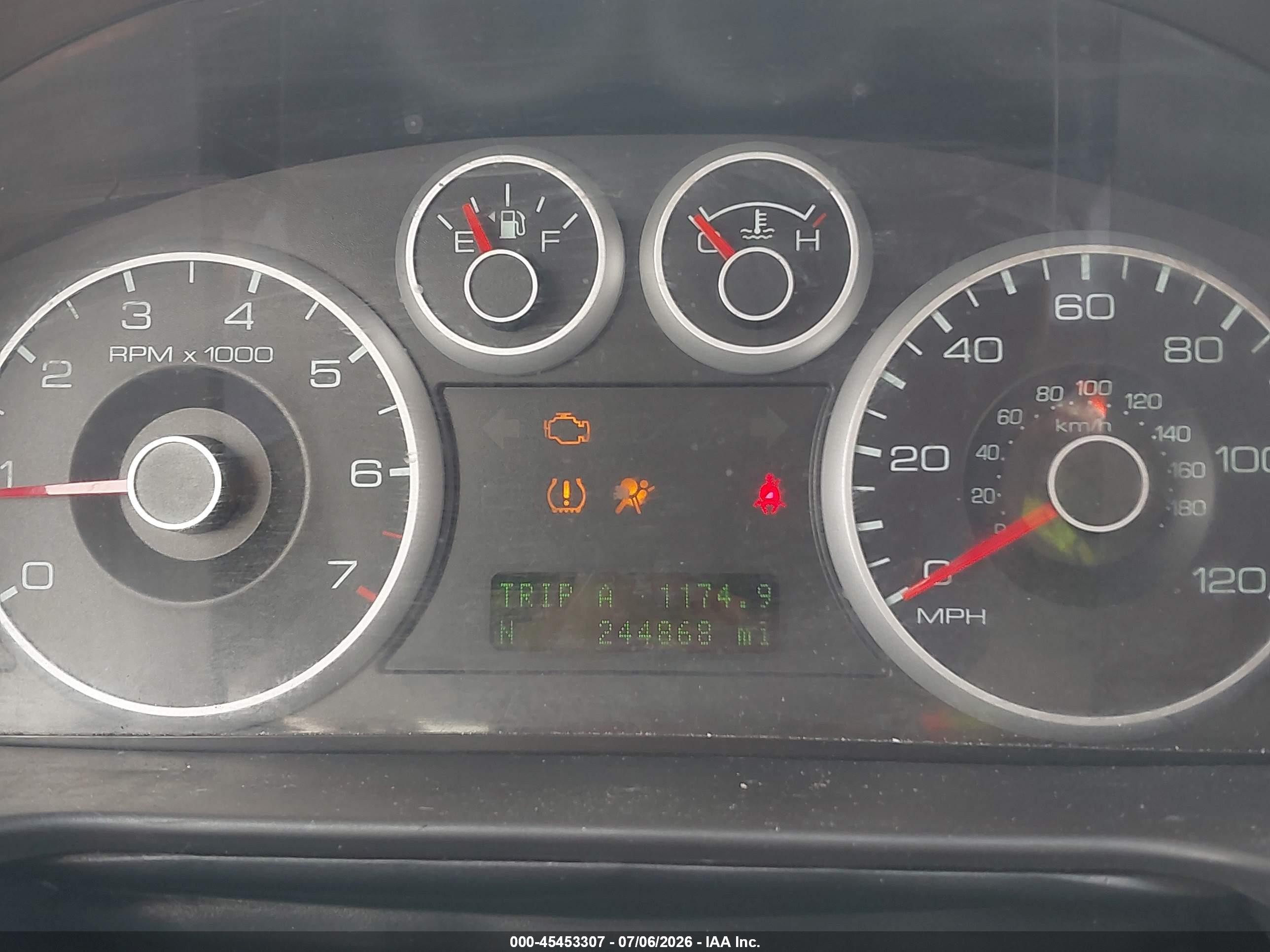 2009 Ford Fusion Se Red vin: 3FAHP07109R132255