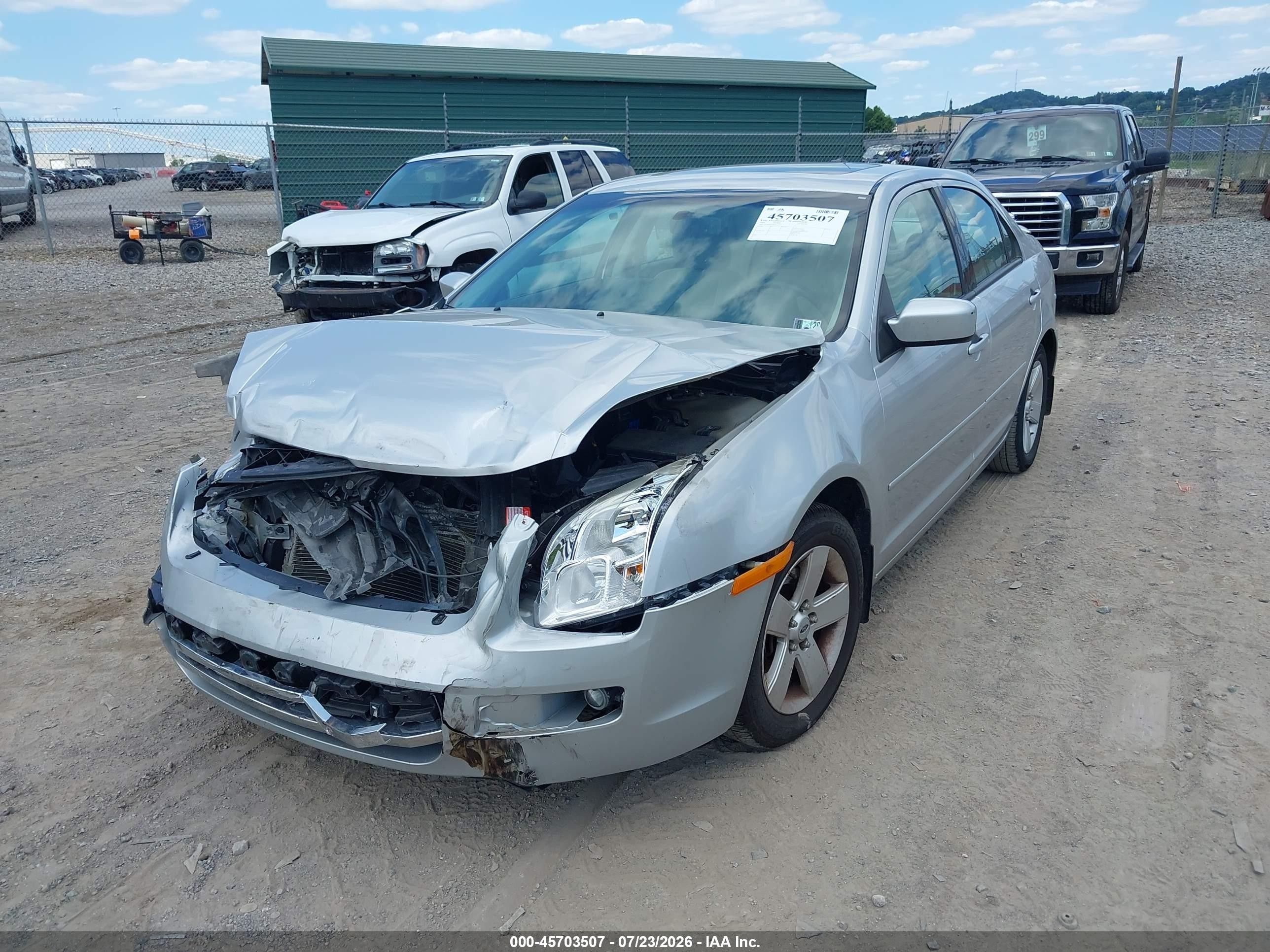 2009 Ford Fusion Se Silver vin: 3FAHP07109R166017