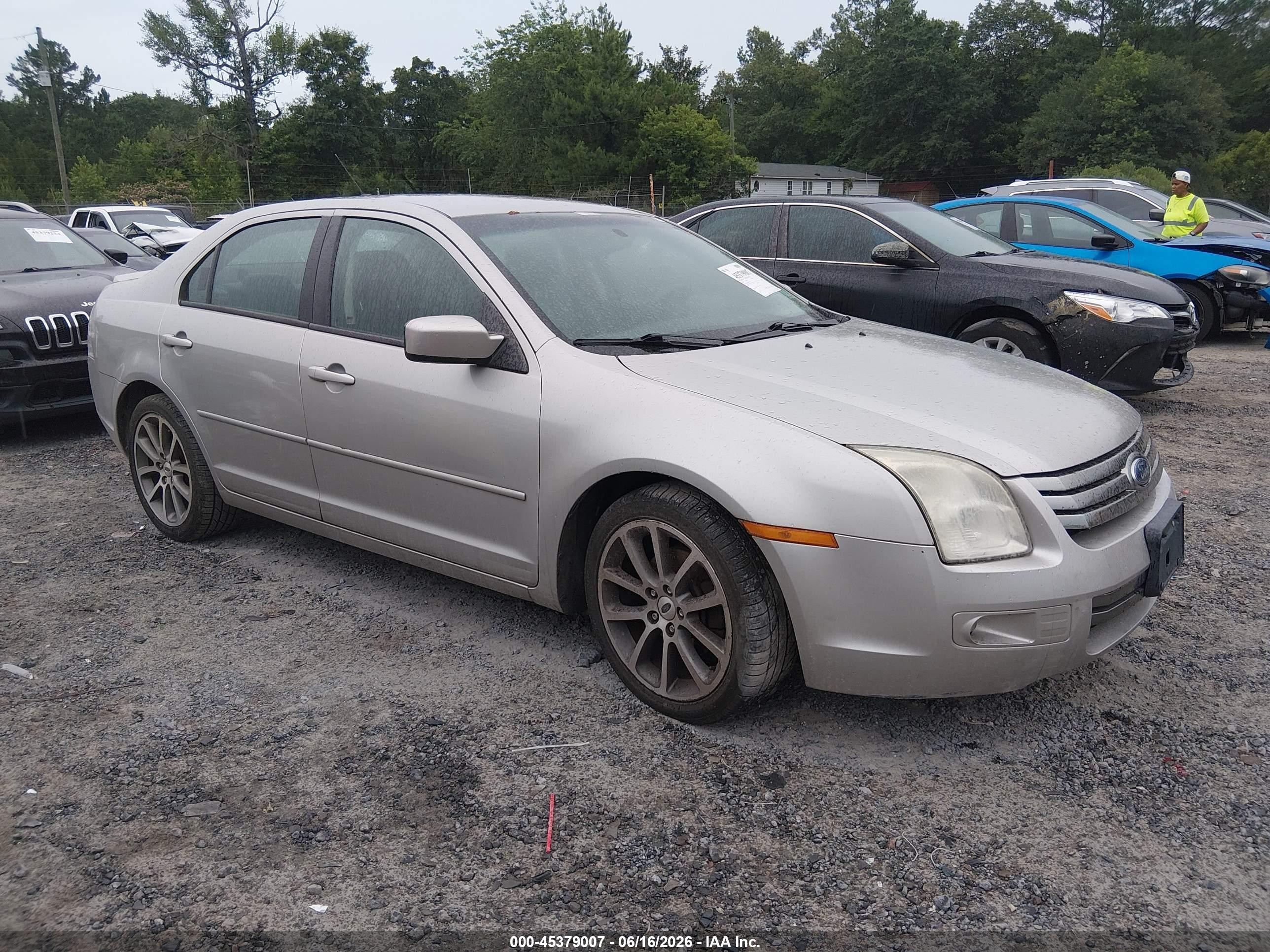 2008 Ford Fusion Se Beige vin: 3FAHP07118R112787