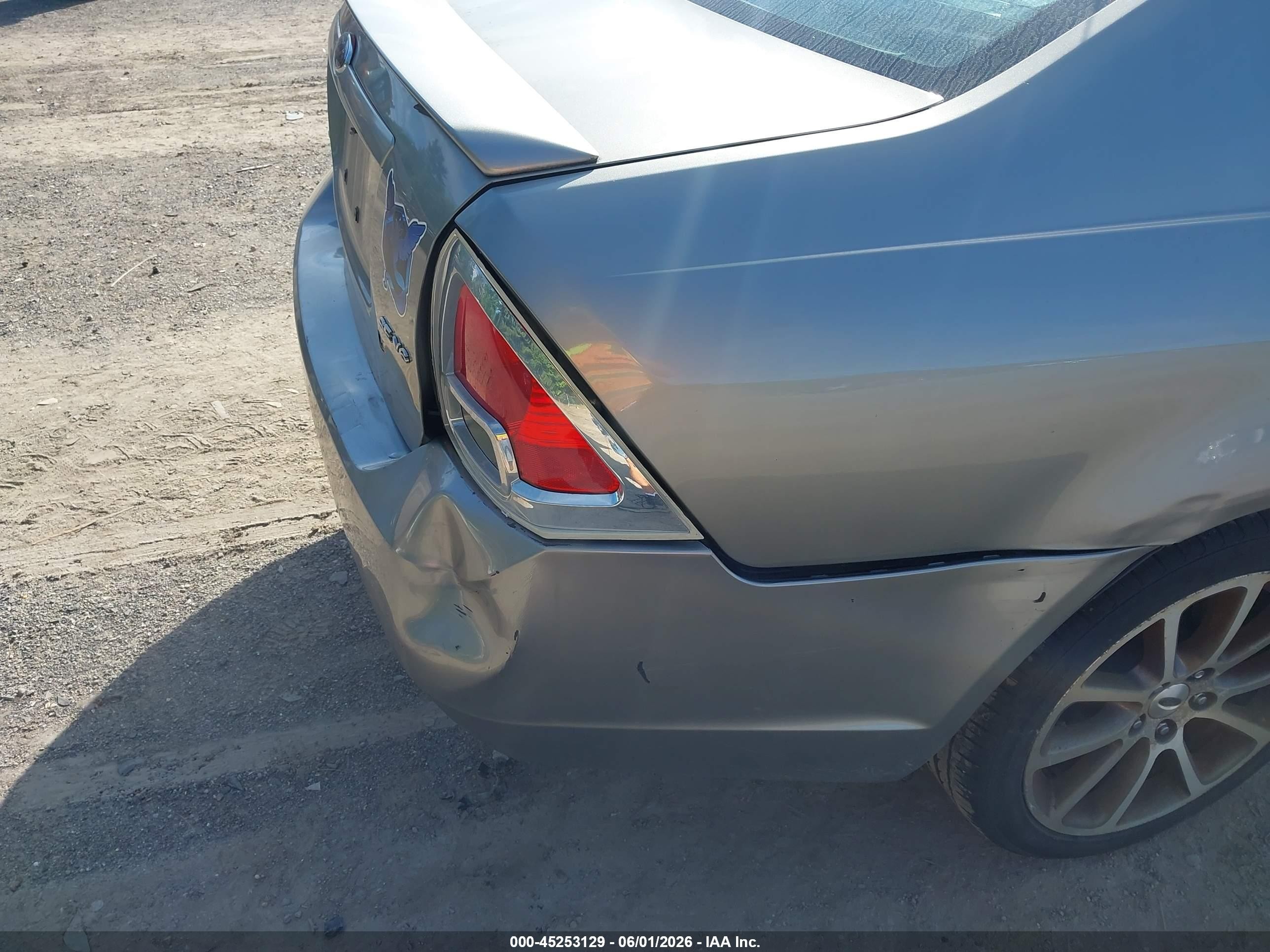 2008 Ford Fusion Se Silver vin: 3FAHP07128R209299