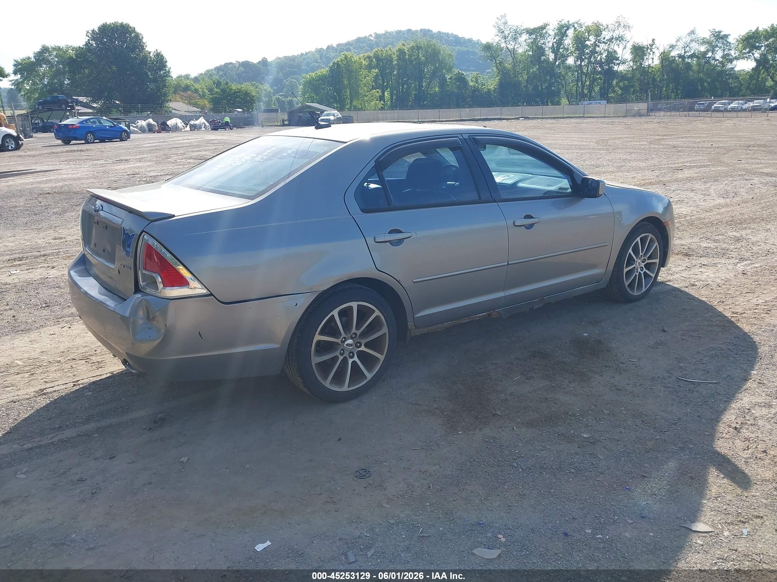 2008 Ford Fusion Se Silver vin: 3FAHP07128R209299
