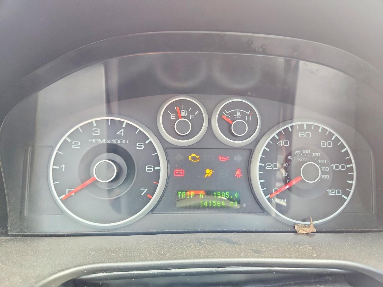 2008 Ford Fusion Se White vin: 3FAHP07128R239287