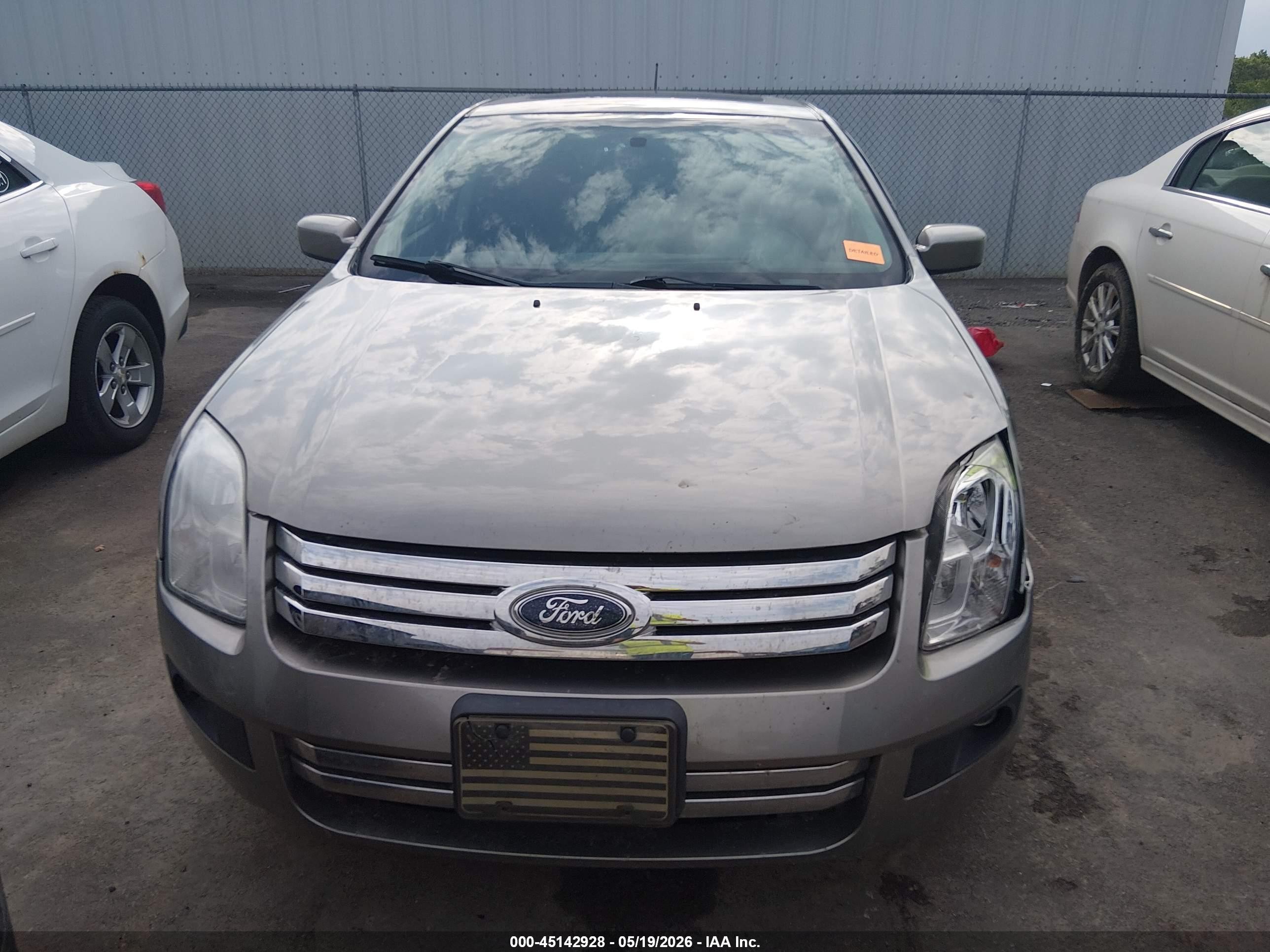 2009 Ford Fusion Se Gray vin: 3FAHP07129R135528