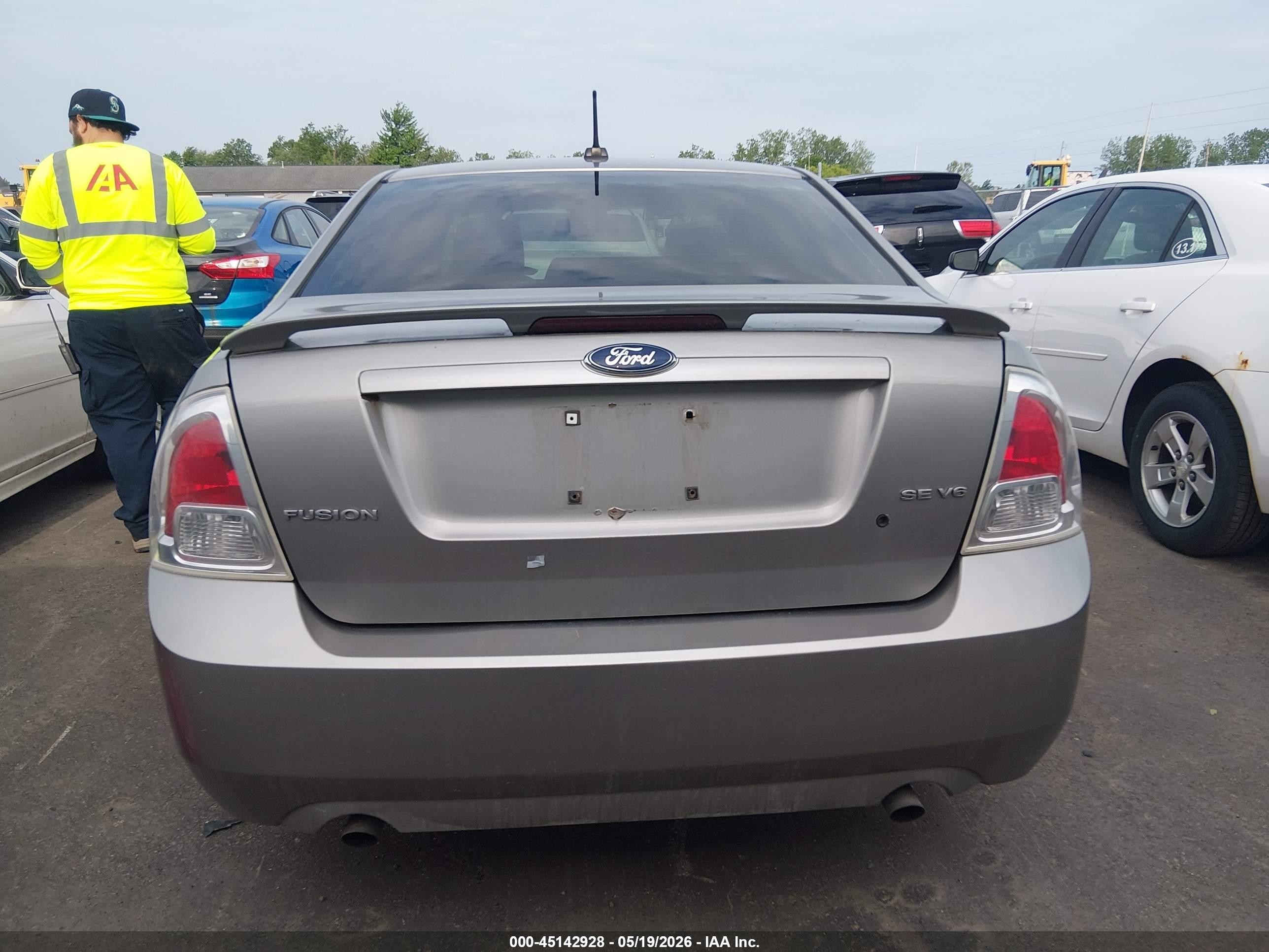 2009 Ford Fusion Se Gray vin: 3FAHP07129R135528