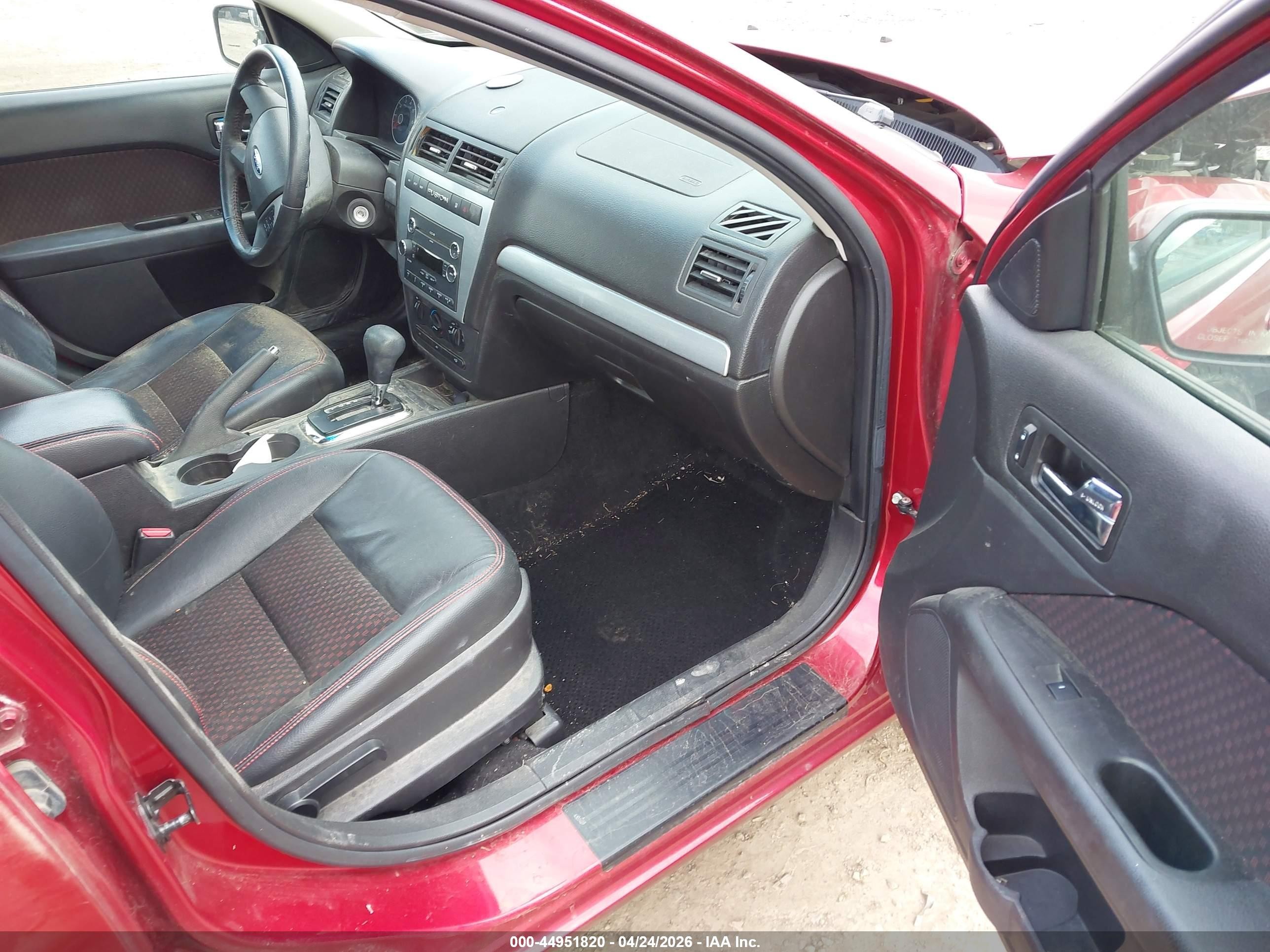 2009 Ford Fusion Se Red vin: 3FAHP07139R163192