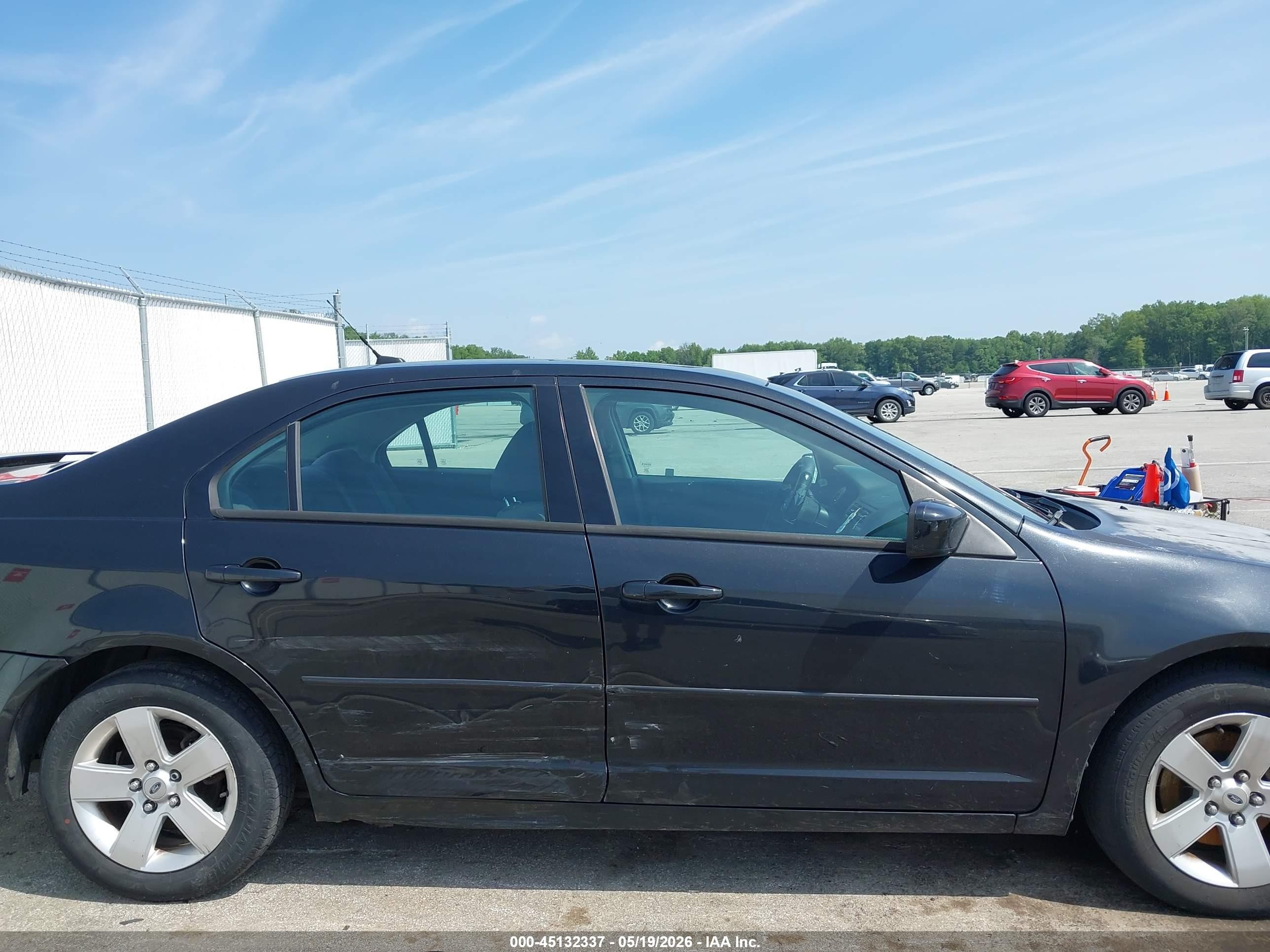 2009 Ford Fusion Se Black vin: 3FAHP07149R153903