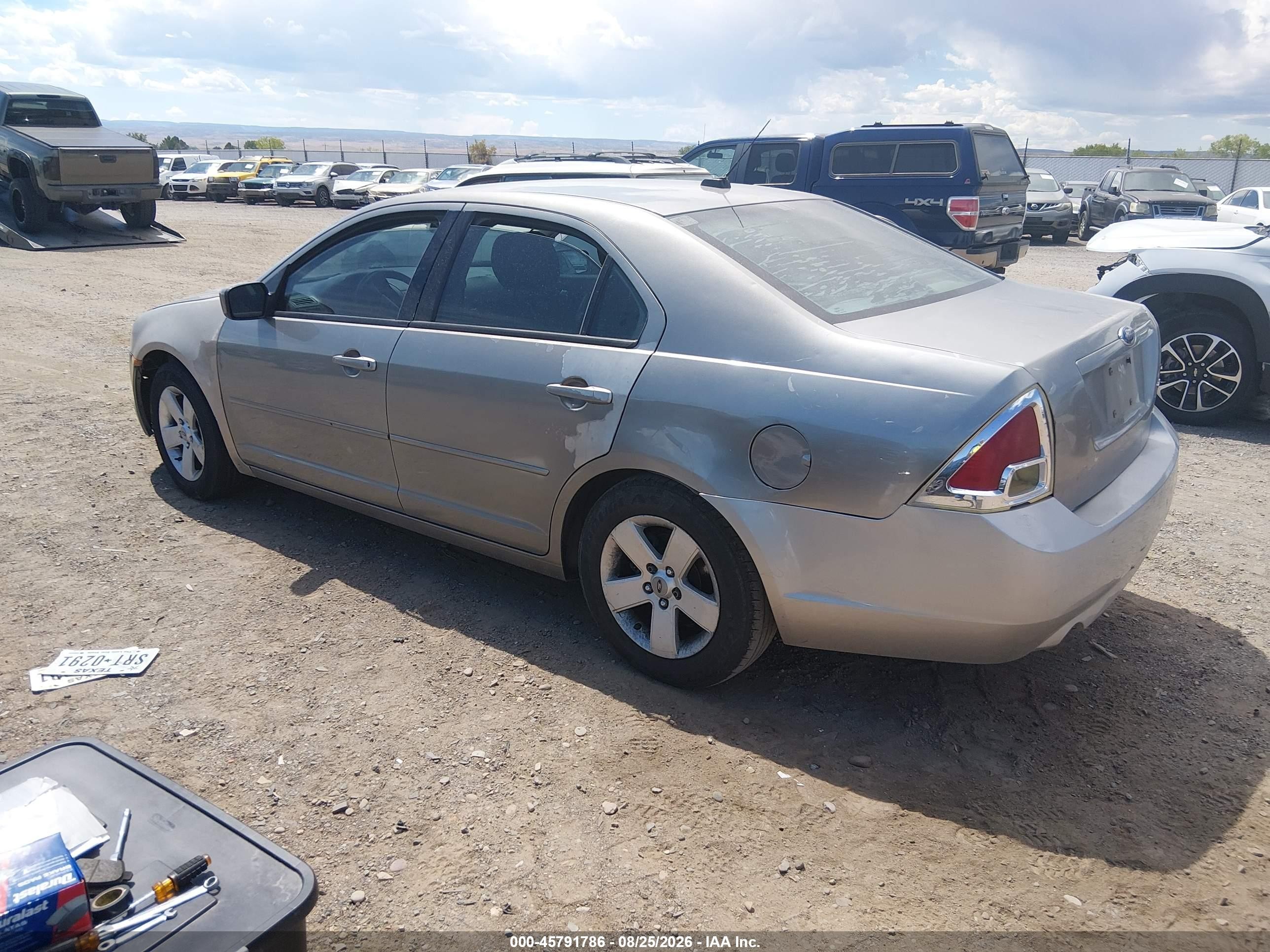 2008 Ford Fusion Se Gray vin: 3FAHP07158R208258