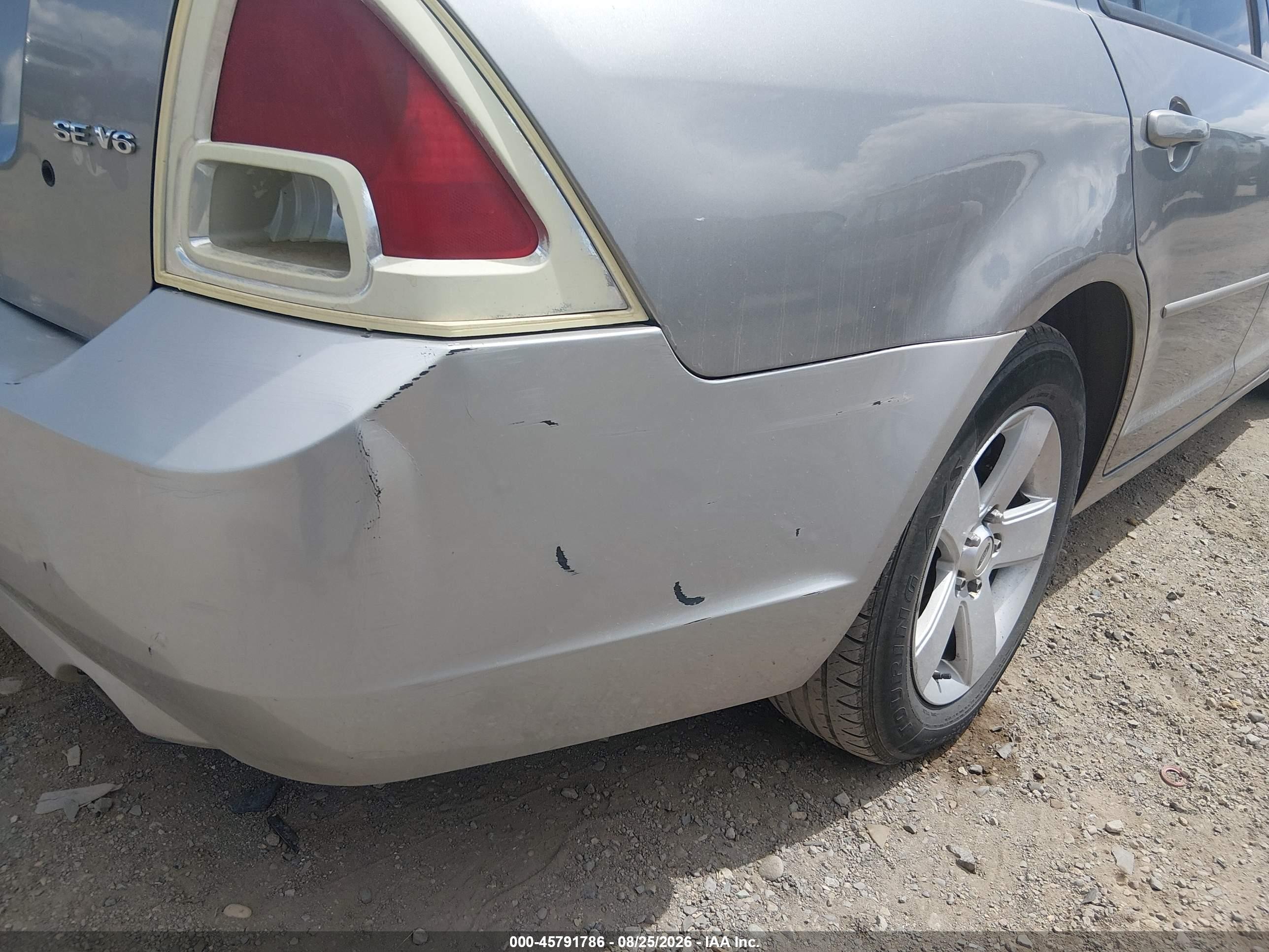 2008 Ford Fusion Se Gray vin: 3FAHP07158R208258