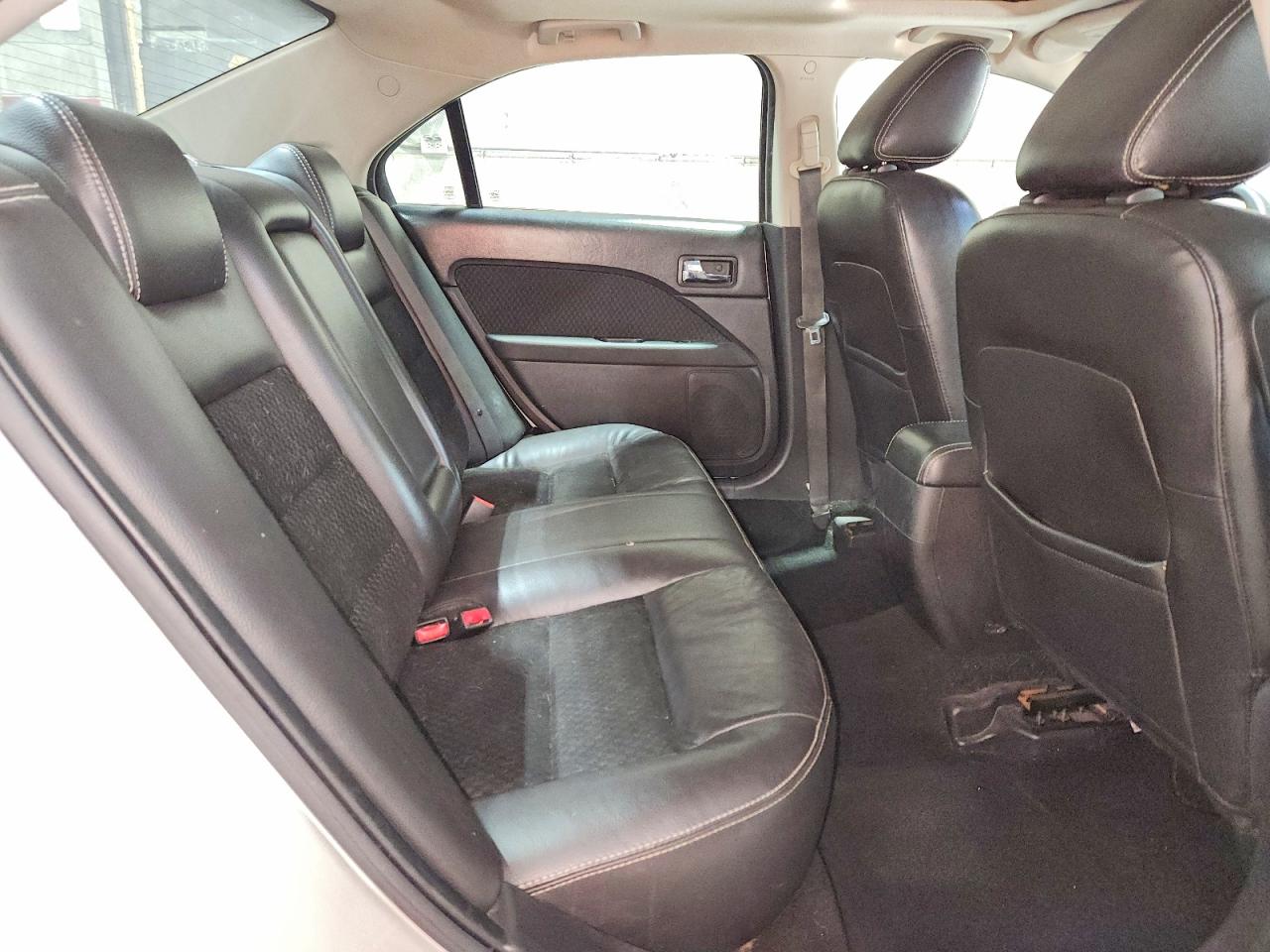 2009 Ford Fusion Se White vin: 3FAHP07159R145471