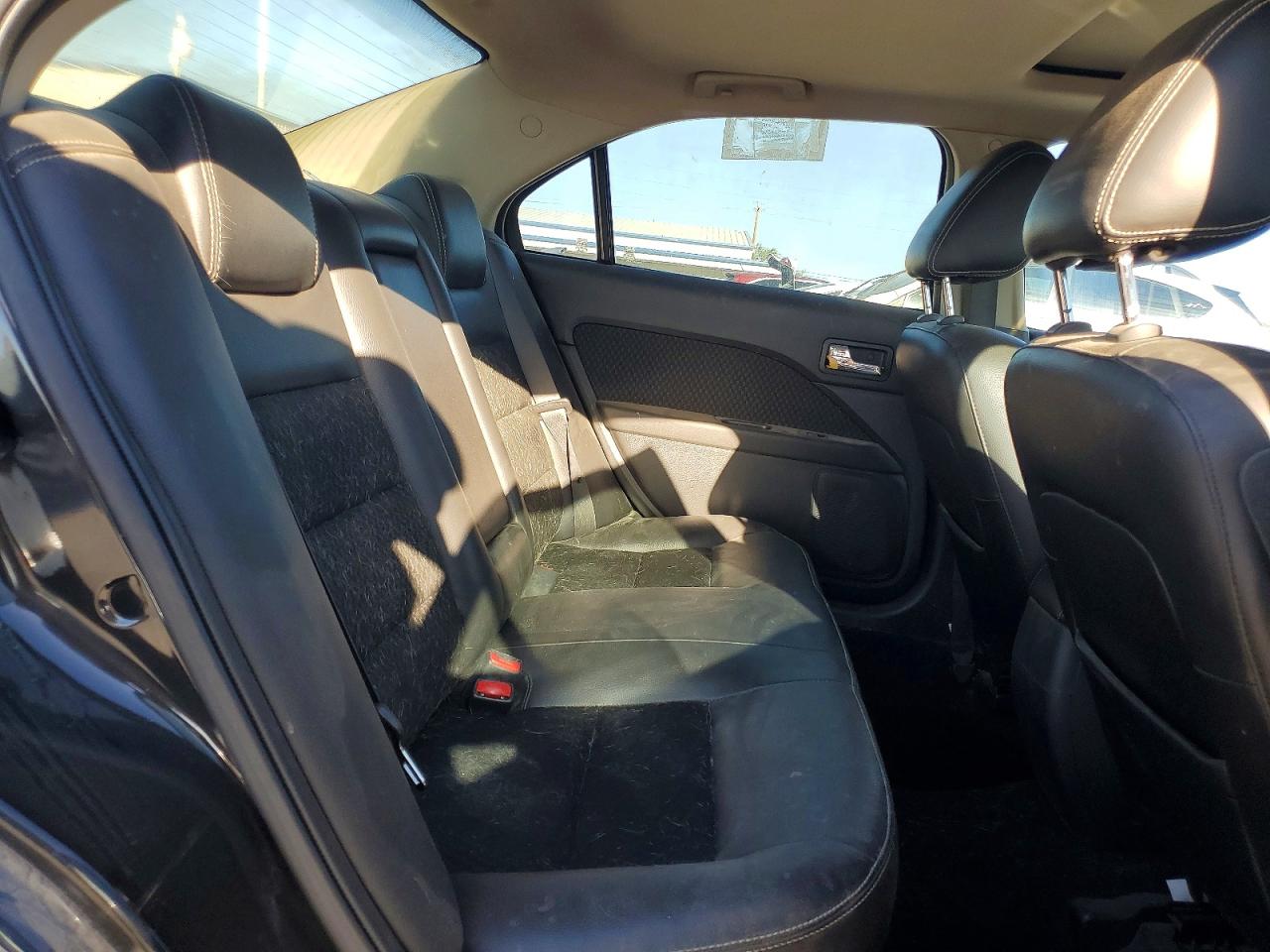 2009 Ford Fusion Se Черный vin: 3FAHP07159R197277