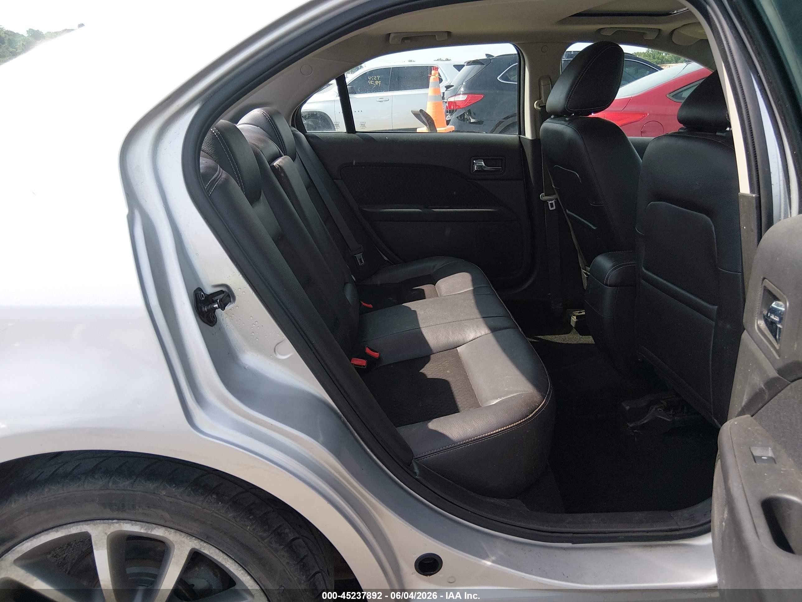 2009 Ford Fusion Se Silver vin: 3FAHP07169R169004