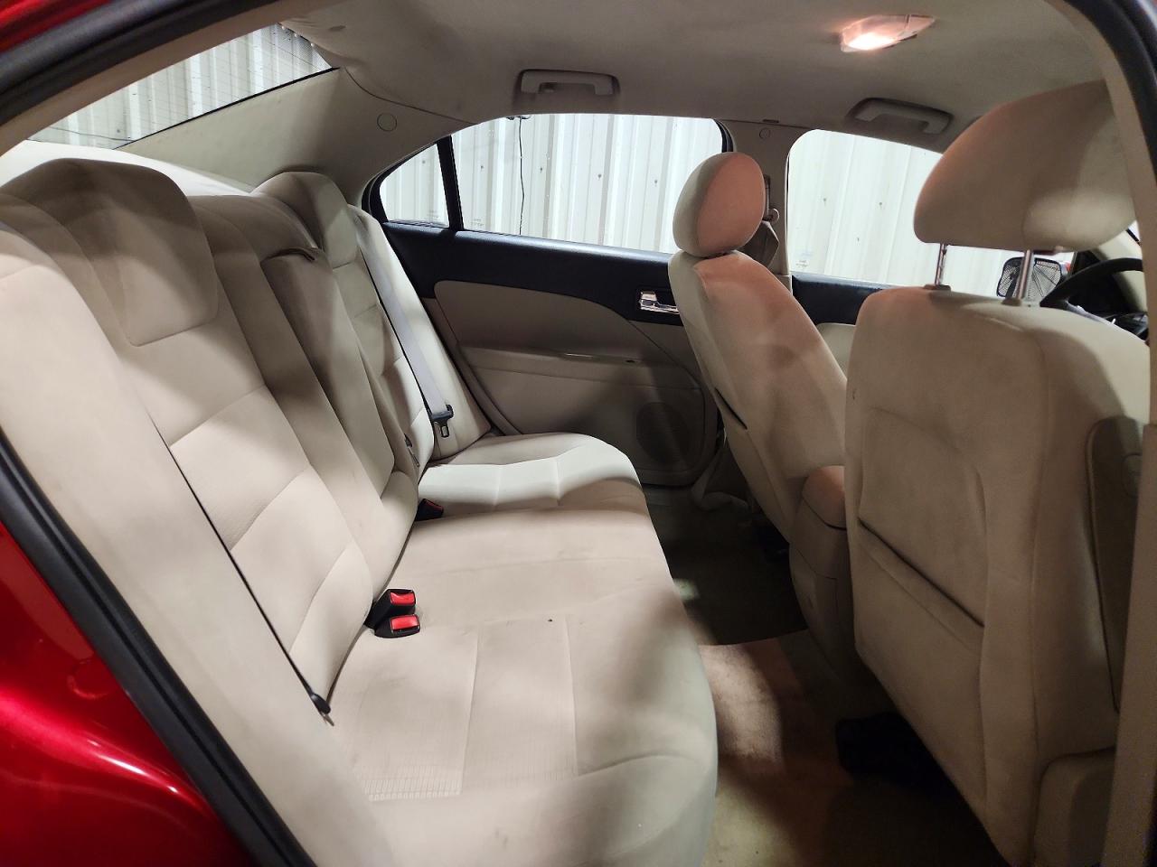 2008 Ford Fusion Se Red vin: 3FAHP07178R190085