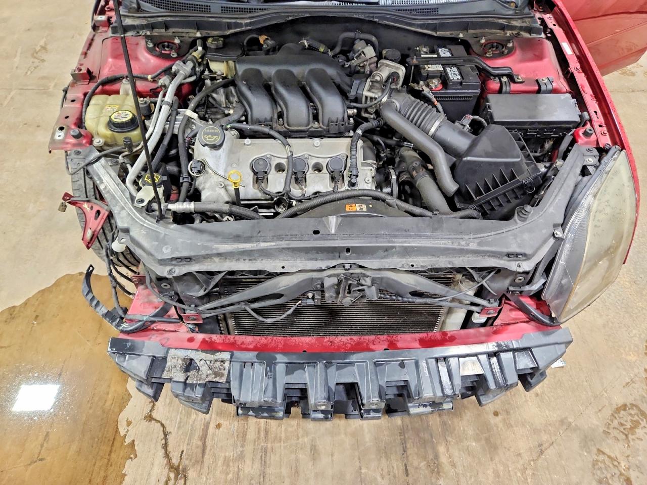 2008 Ford Fusion Se Red vin: 3FAHP07178R190085