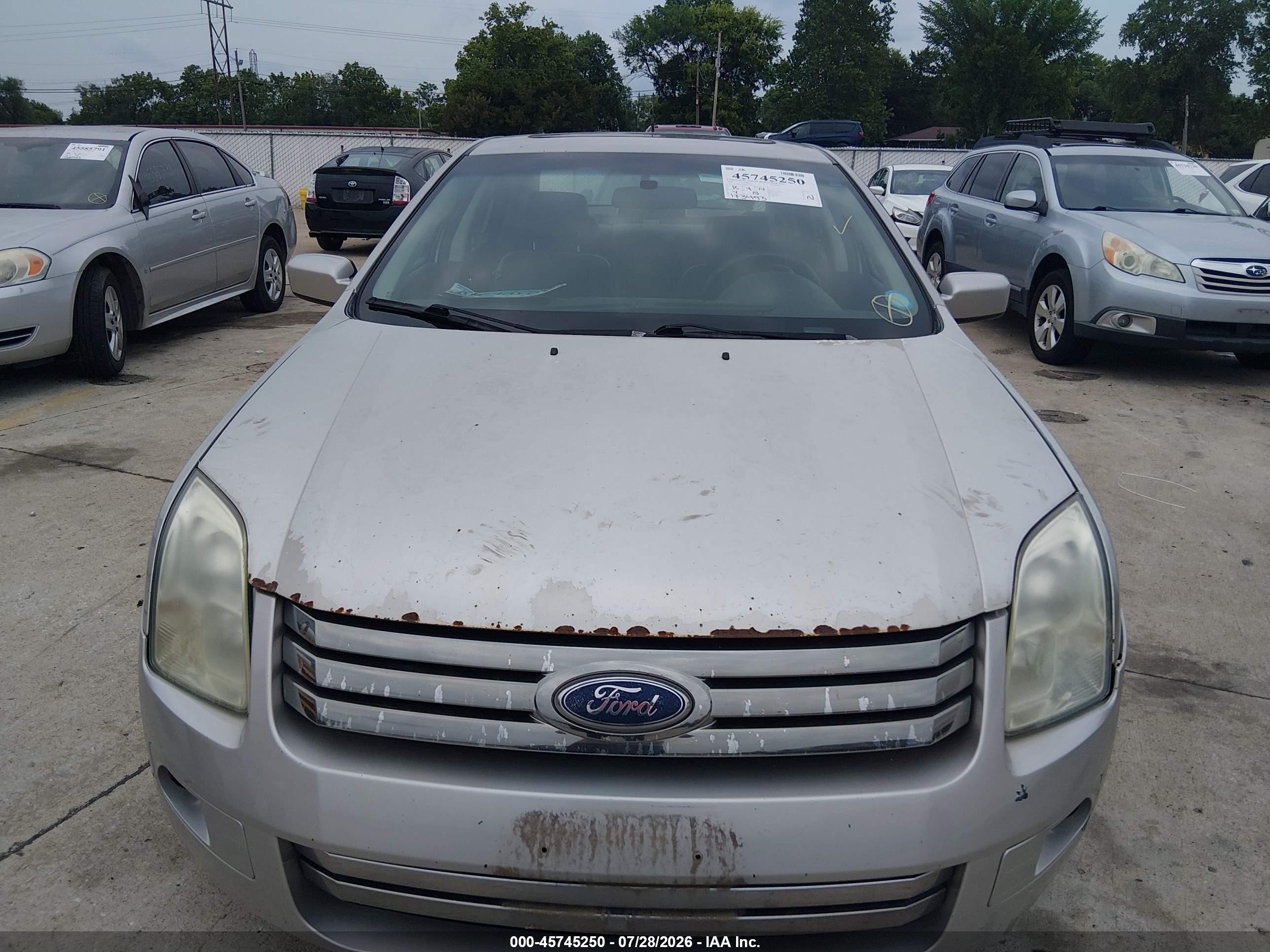 2008 Ford Fusion Se Gray vin: 3FAHP07178R197070