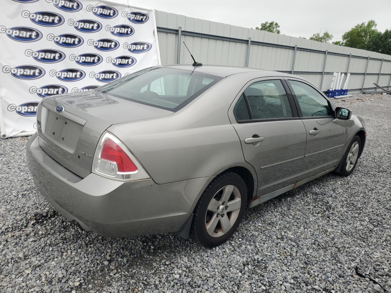 2008 Ford Fusion Se Silver vin: 3FAHP07178R267019 Damage: Right Qtr Panel, Rust, 4 To 5 Inches