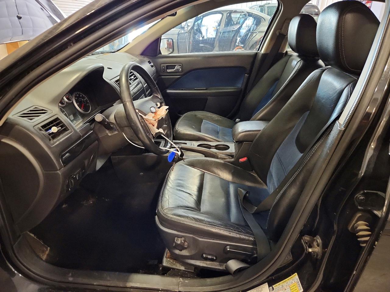 2009 Ford Fusion Se Black vin: 3FAHP07179R110205