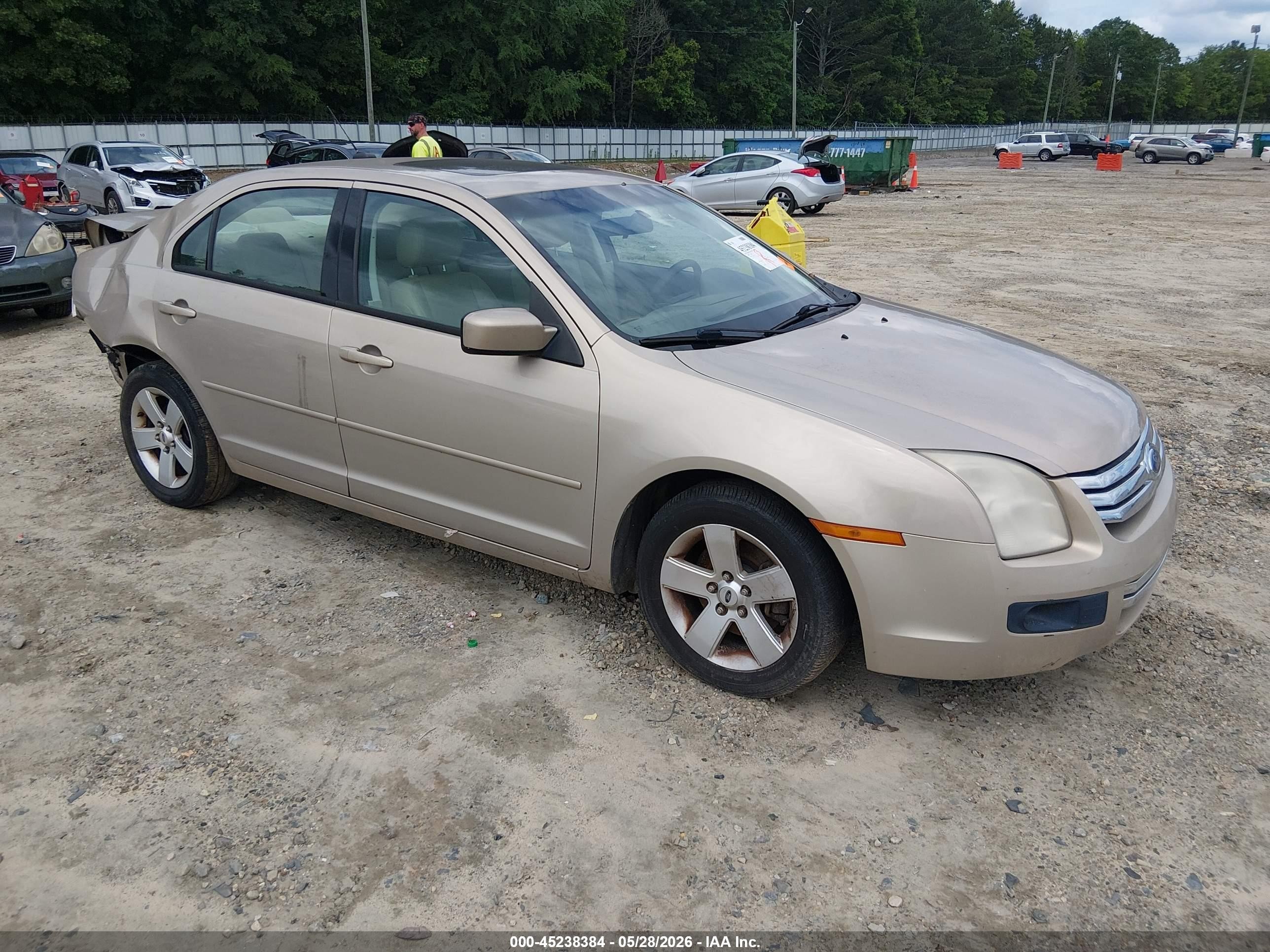 2008 Ford Fusion Se Champagne vin: 3FAHP07188R132521