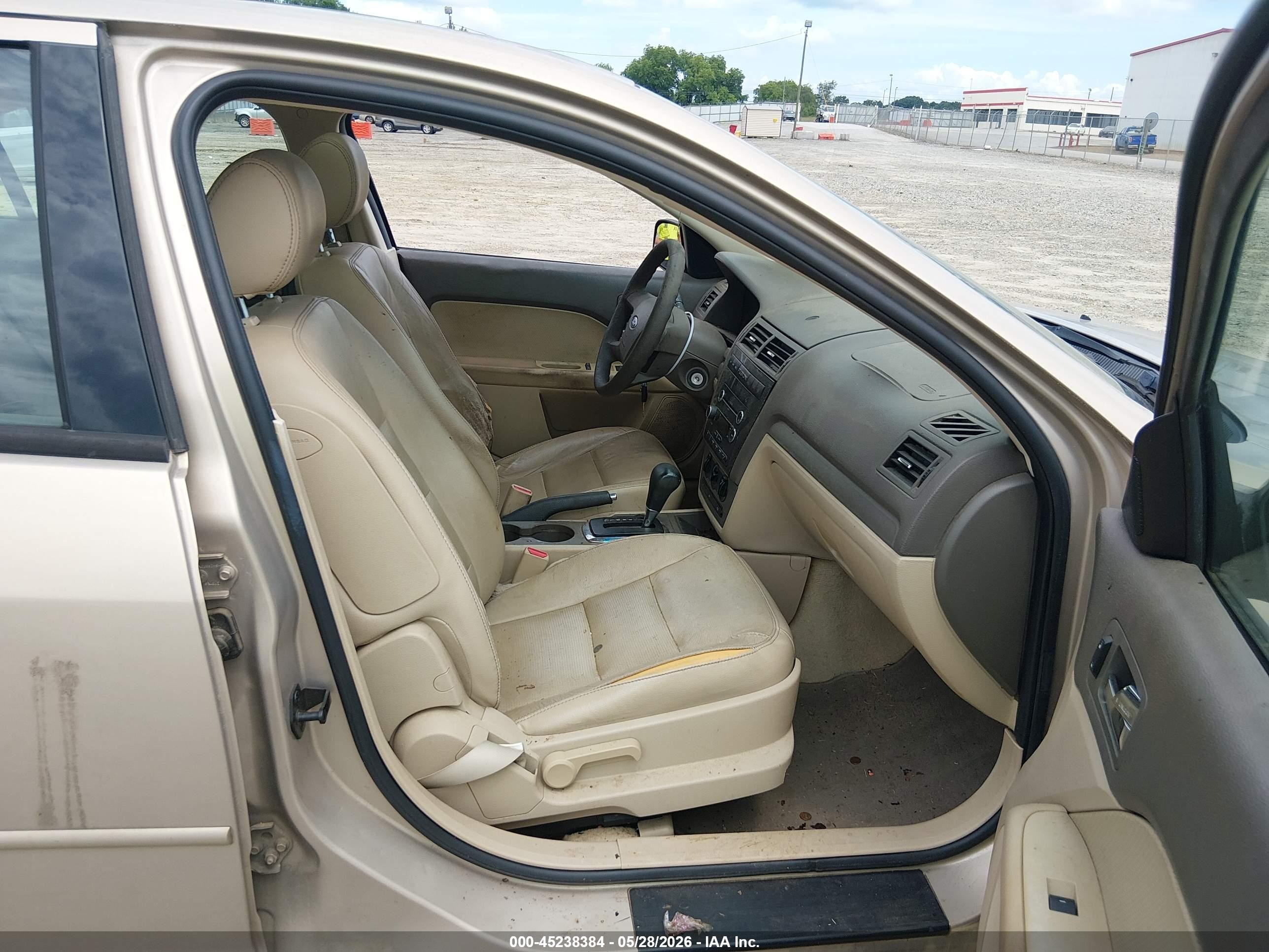 2008 Ford Fusion Se Champagne vin: 3FAHP07188R132521