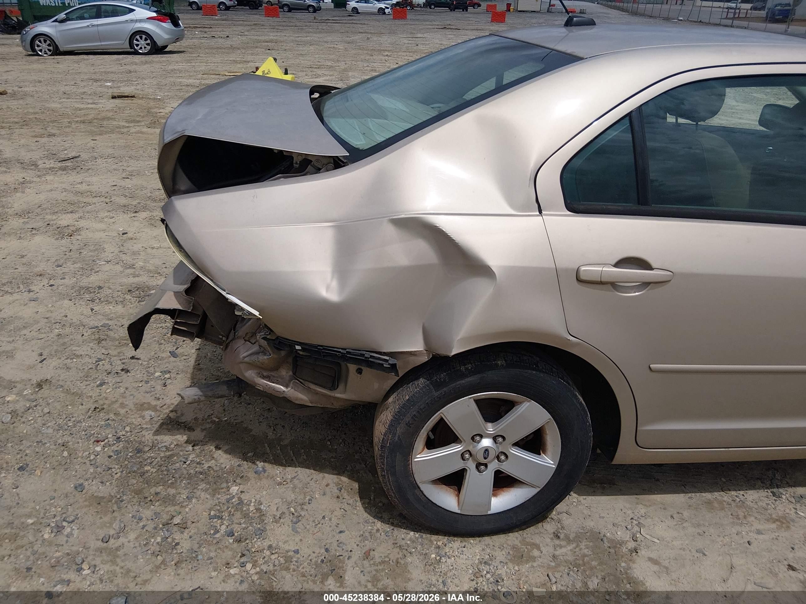 2008 Ford Fusion Se Champagne vin: 3FAHP07188R132521