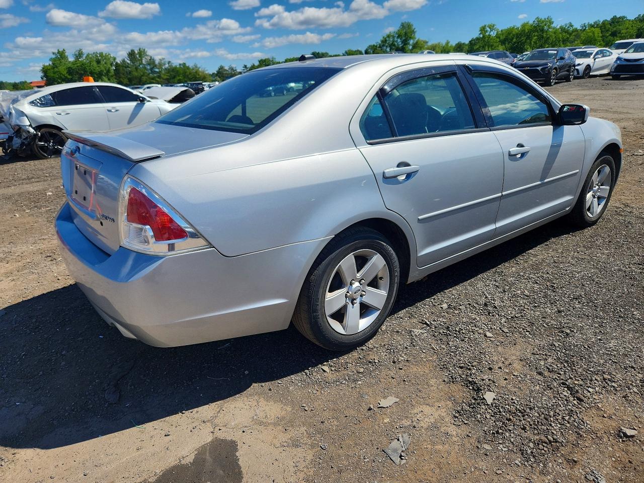 2009 Ford Fusion Se Silver vin: 3FAHP07189R112917