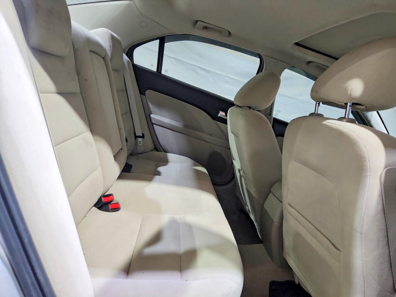 2009 Ford Fusion Se Silver vin: 3FAHP07189R135503