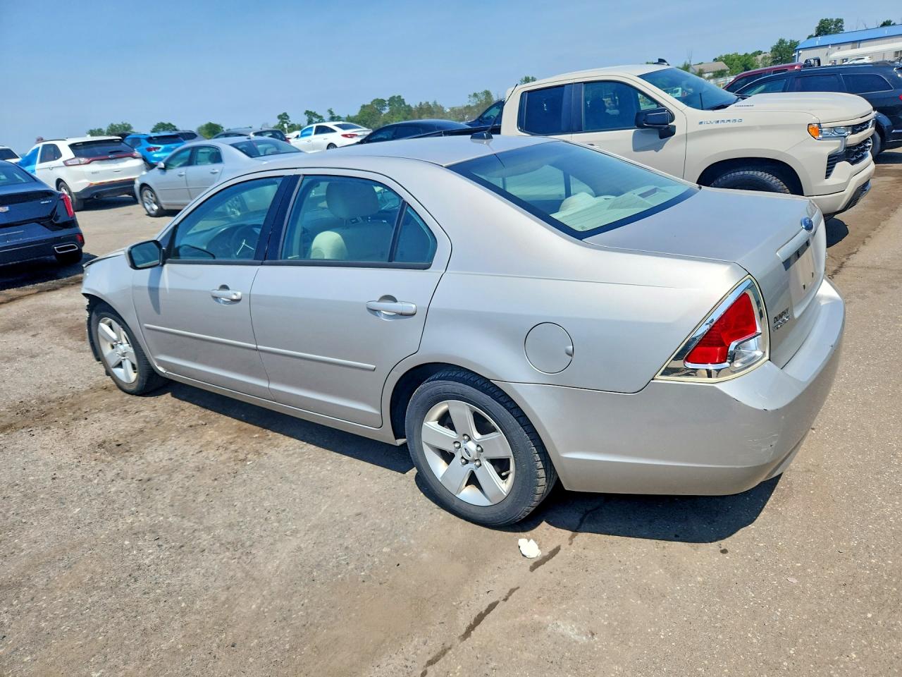 2008 Ford Fusion Se Silver vin: 3FAHP07Z08R271421