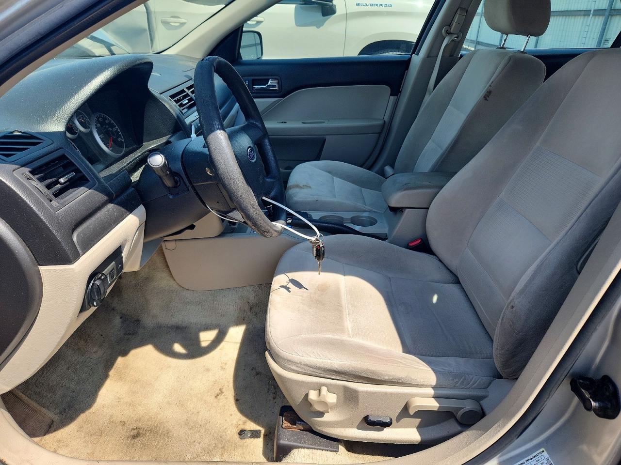 2008 Ford Fusion Se Silver vin: 3FAHP07Z08R271421