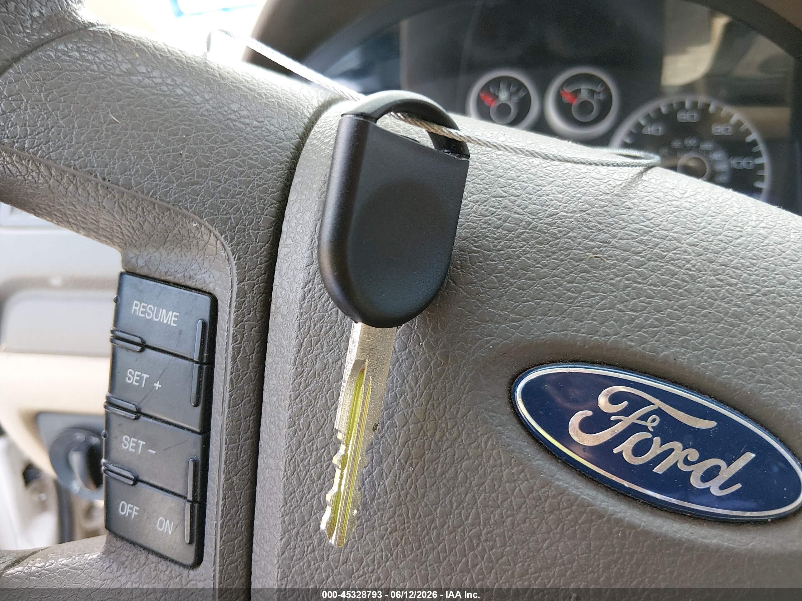 2008 Ford Fusion Se White vin: 3FAHP07Z08R271581
