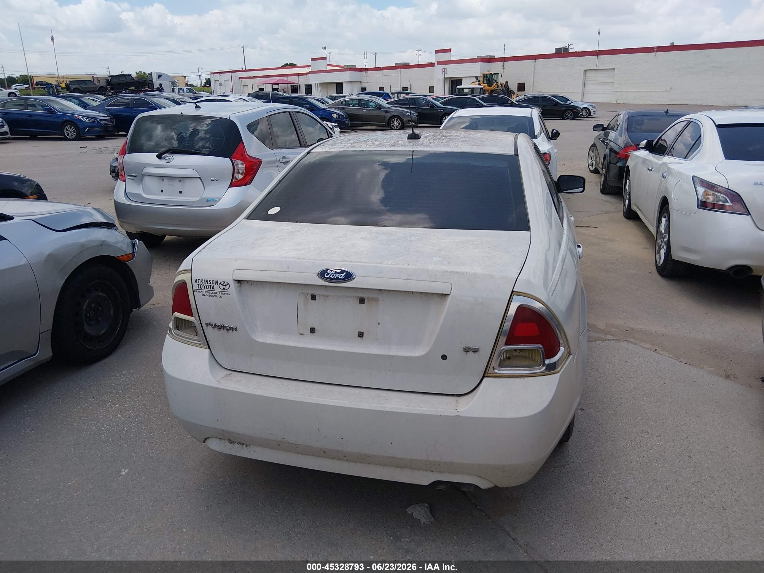 2008 Ford Fusion Se White vin: 3FAHP07Z08R271581