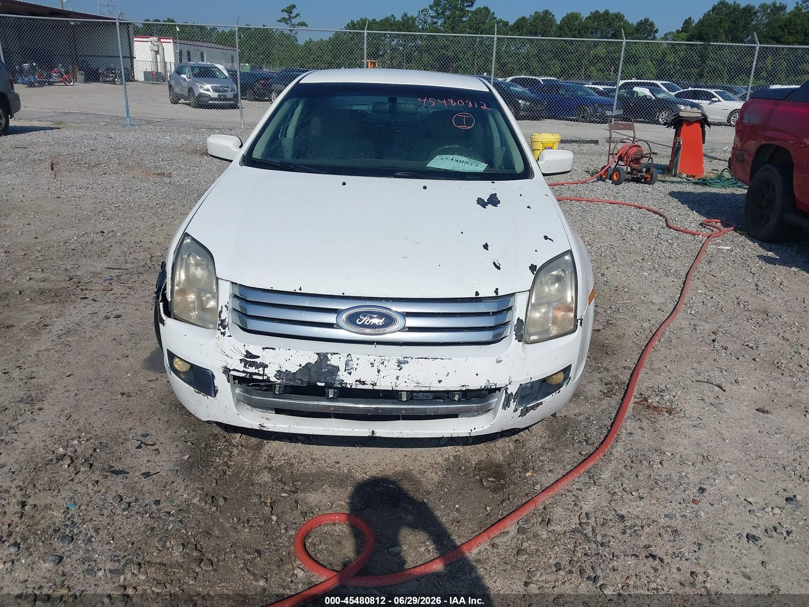 2007 Ford Fusion Se White vin: 3FAHP07Z17R172444