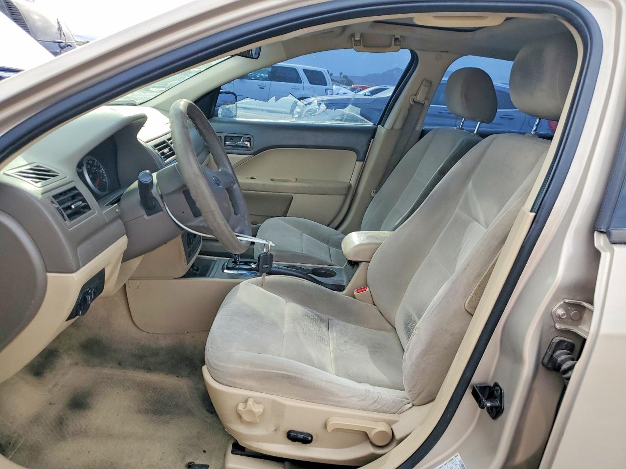 2007 Ford Fusion Se Желто-коричневый vin: 3FAHP07Z17R190037